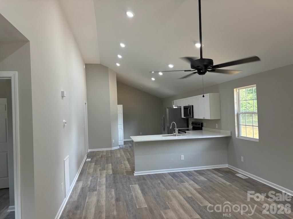 514 Gardner Street Property Photo 12