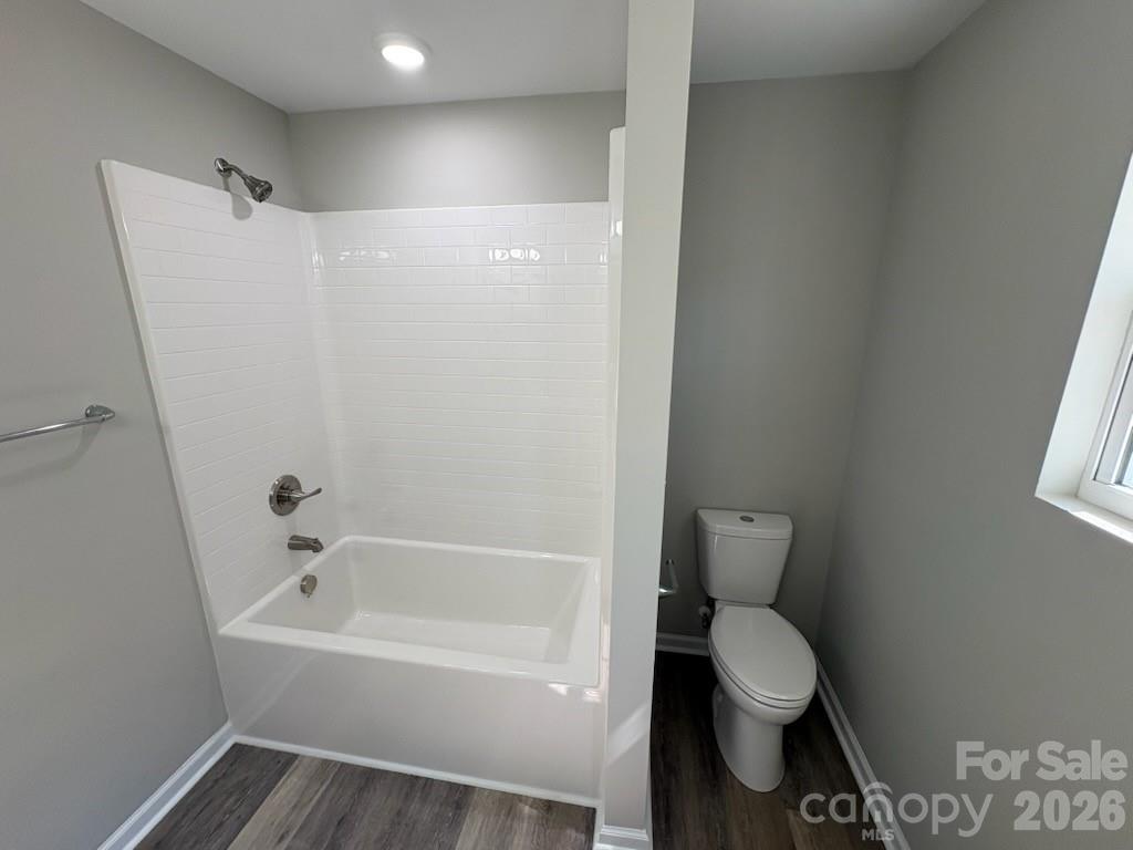 514 Gardner Street Property Photo 27