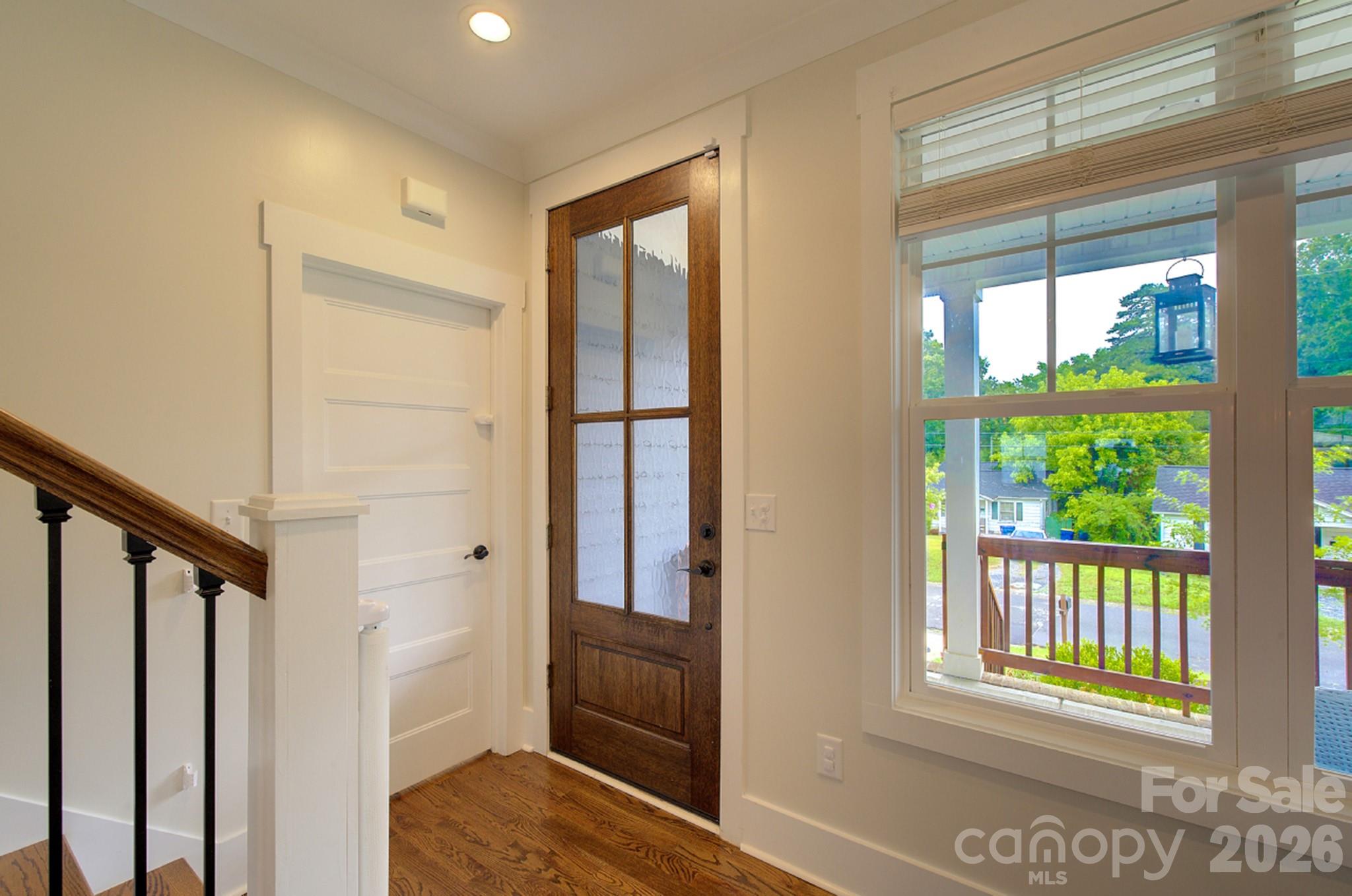 306 Clay Street Property Photo 6