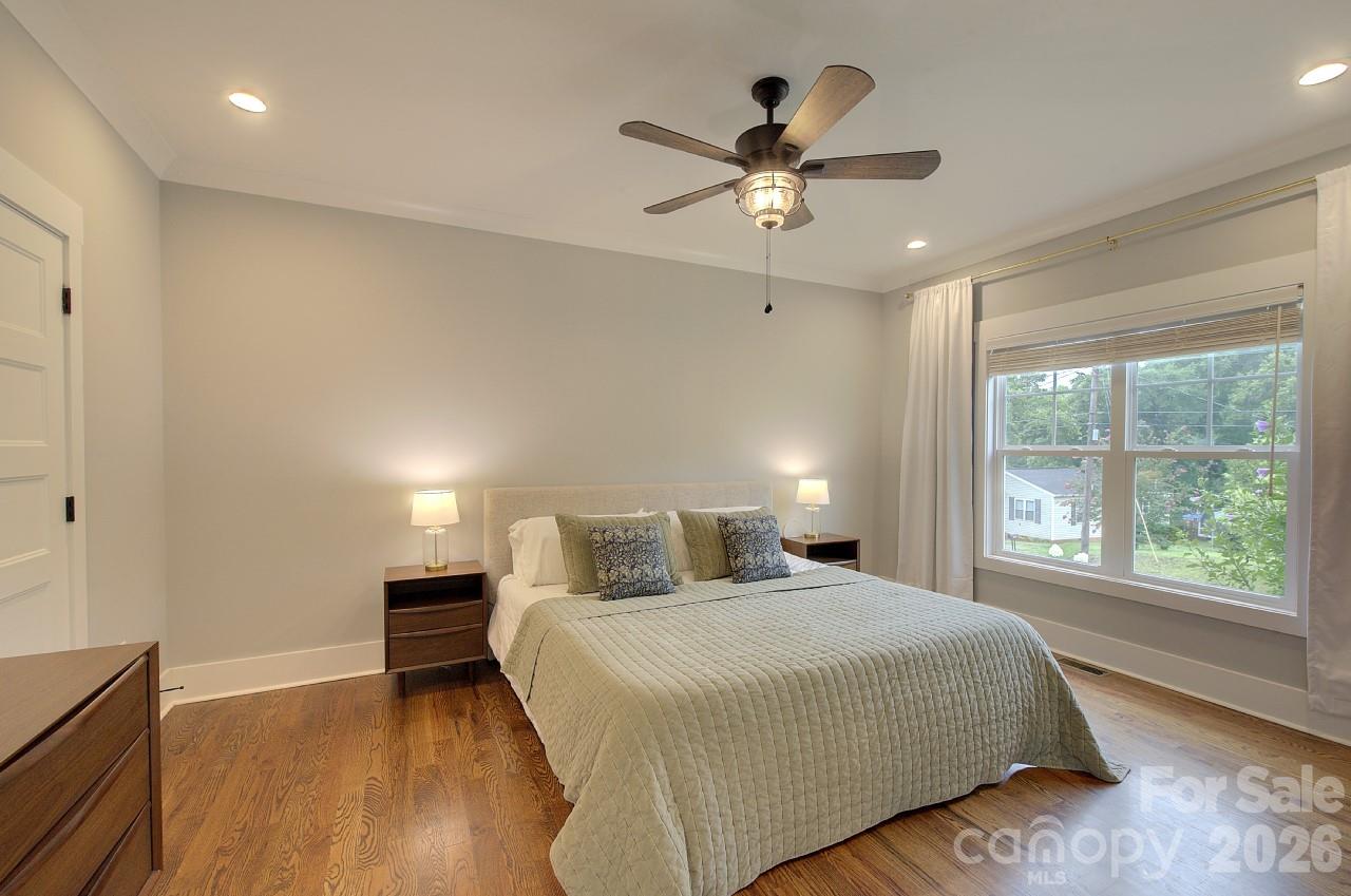 306 Clay Street Property Photo 19