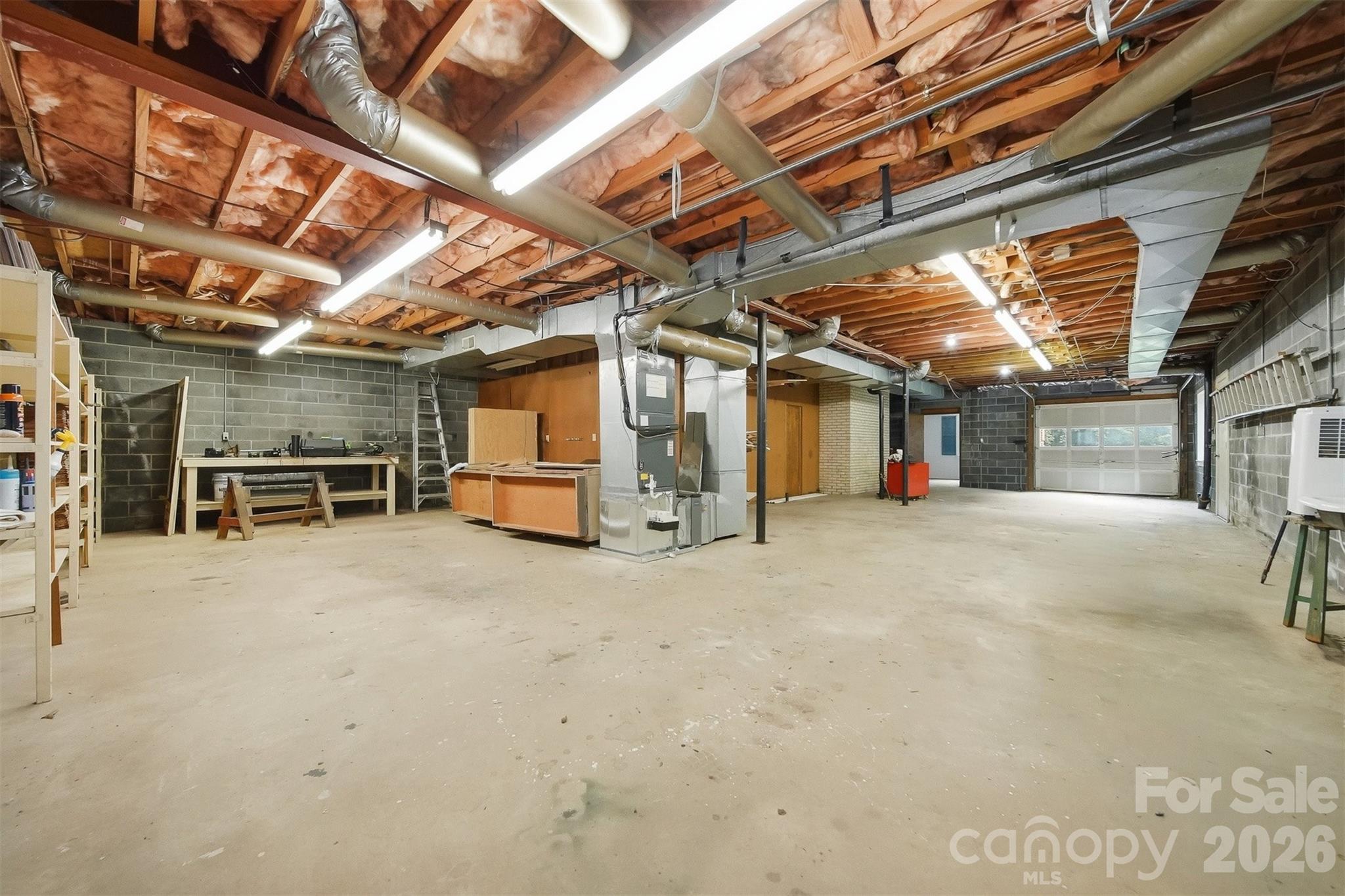 2373 Wilkesboro Boulevard Property Photo 35
