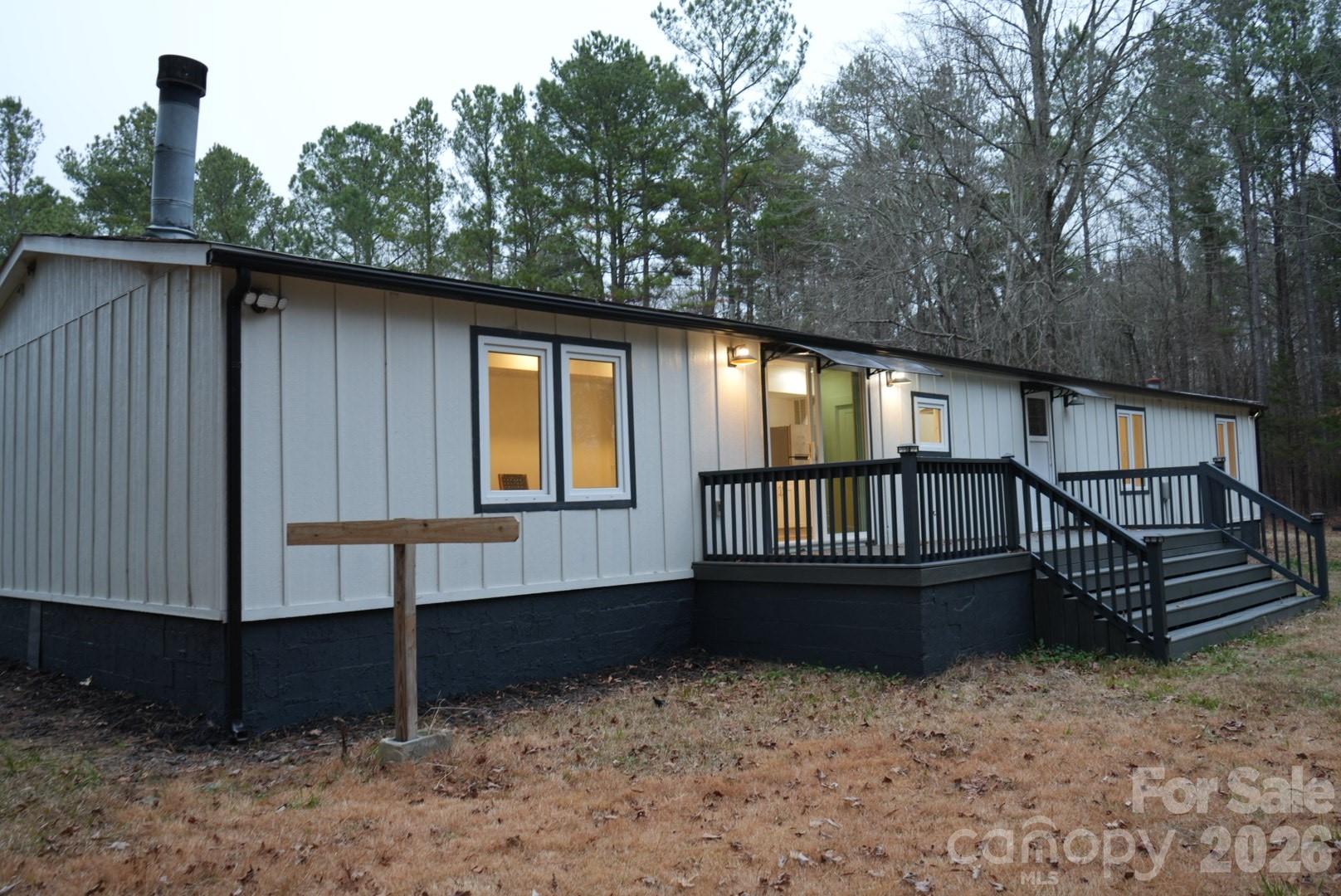 3236 Daystar Road Property Photo 6