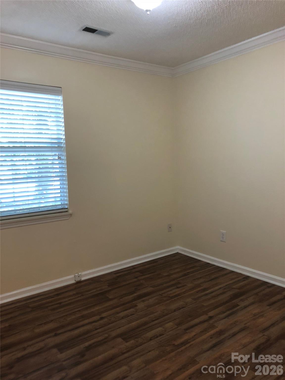 10309 Roundhouse Circle Property Photo 7