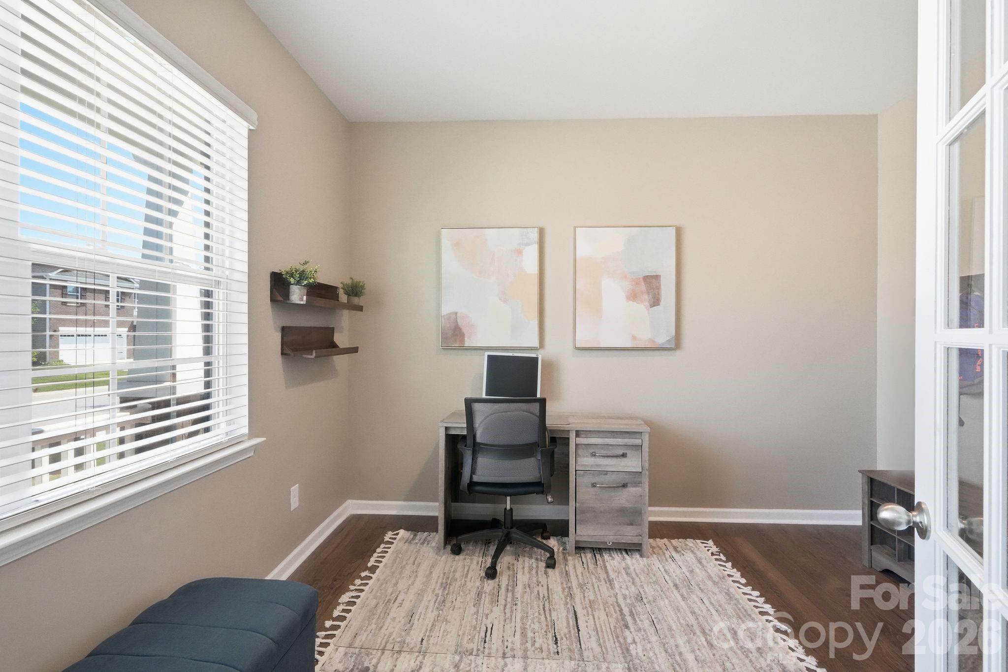 7572 Nolen Farm Drive Property Photo 4
