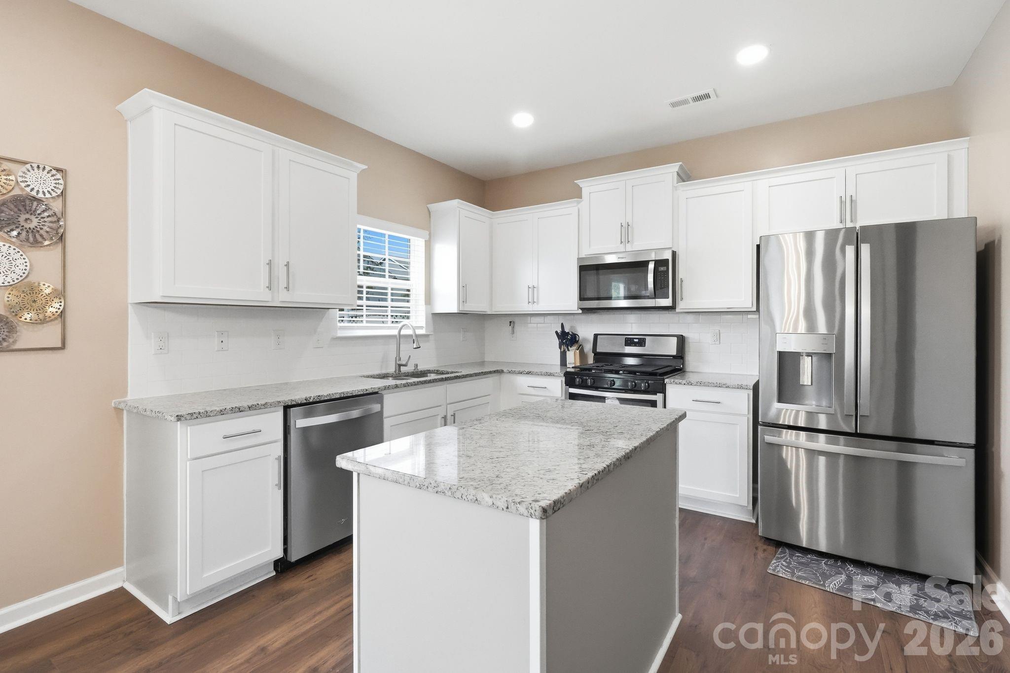 7572 Nolen Farm Drive Property Photo 13