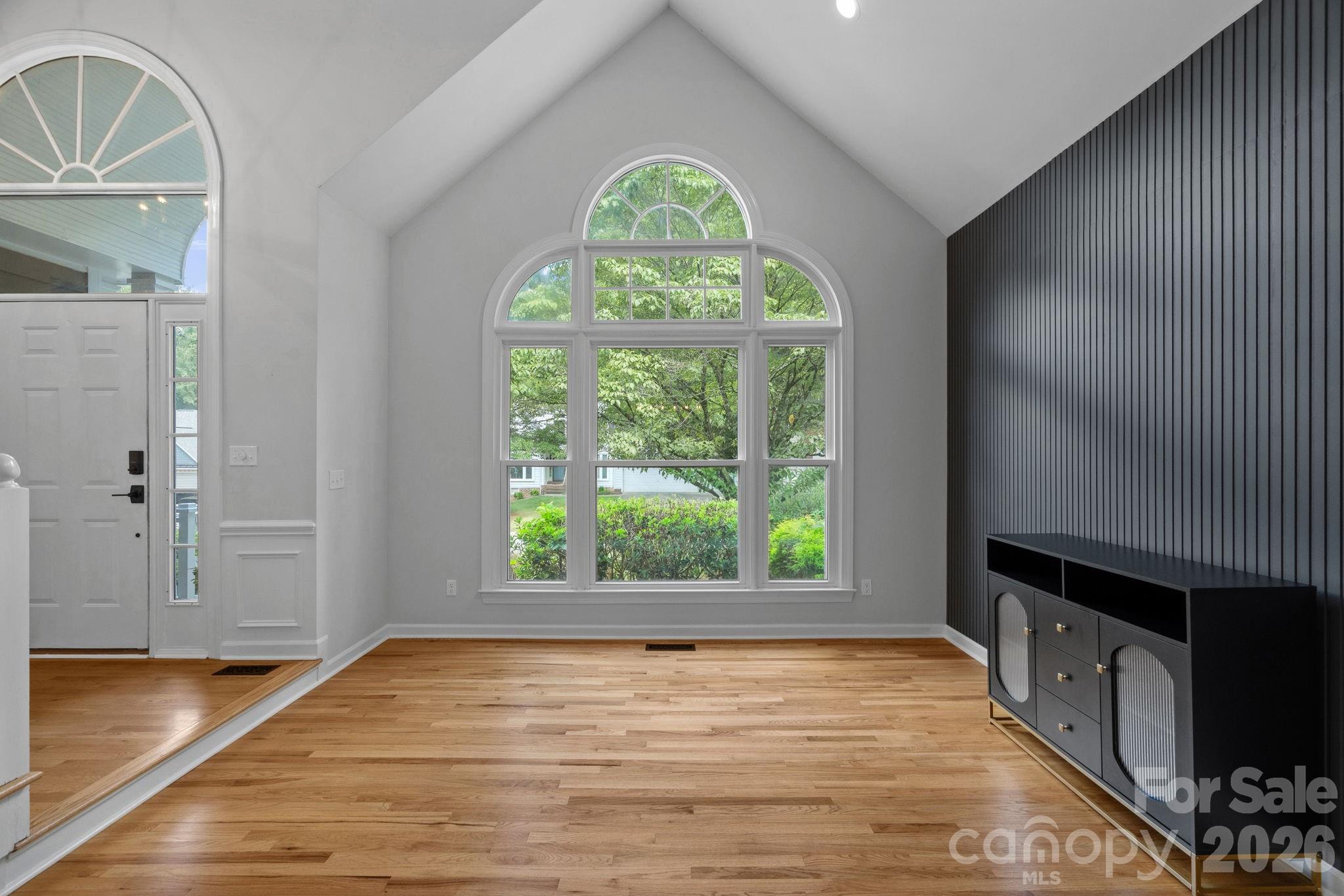8414 Summerfield Lane Property Photo 6