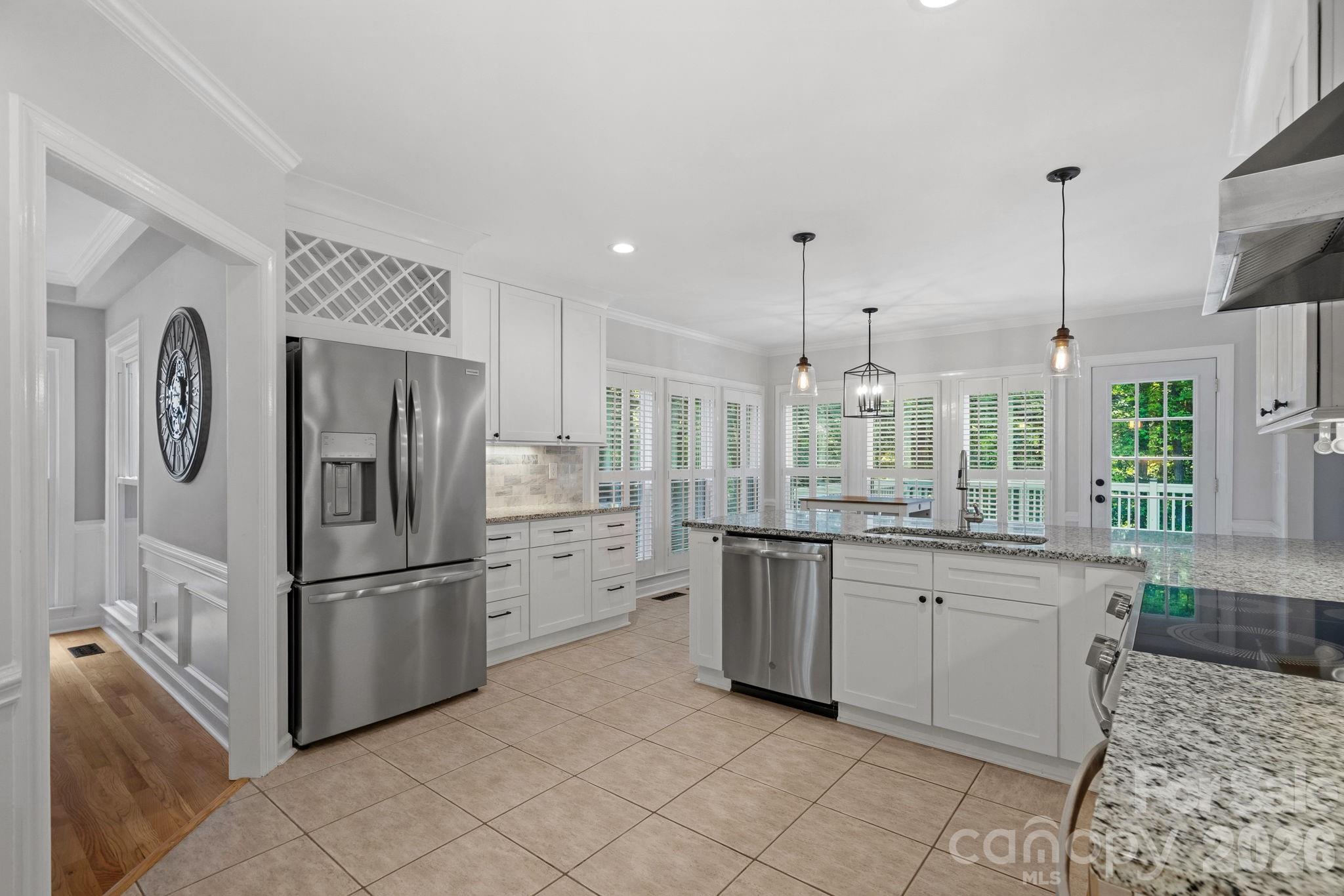 8414 Summerfield Lane Property Photo 12