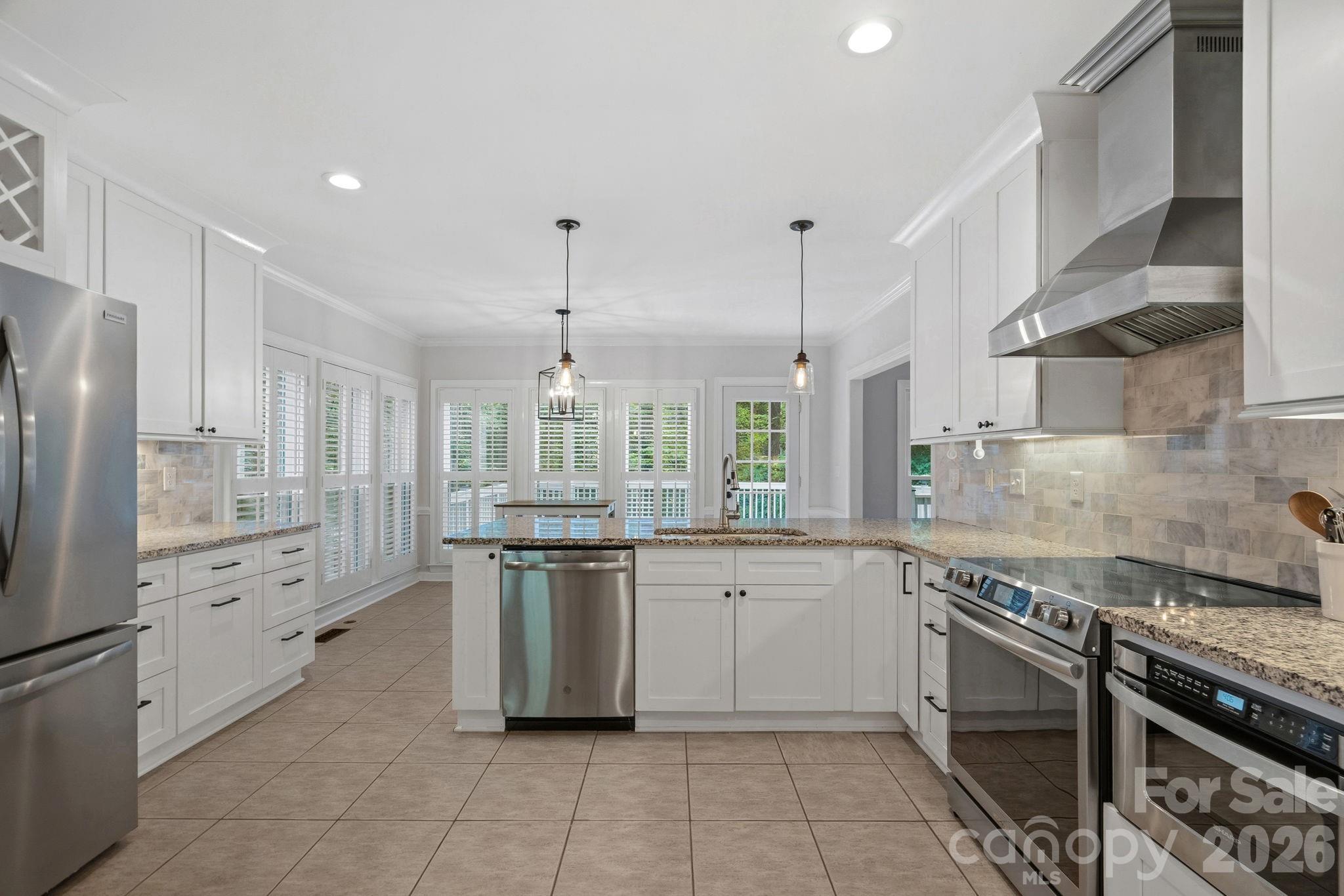 8414 Summerfield Lane Property Photo 13