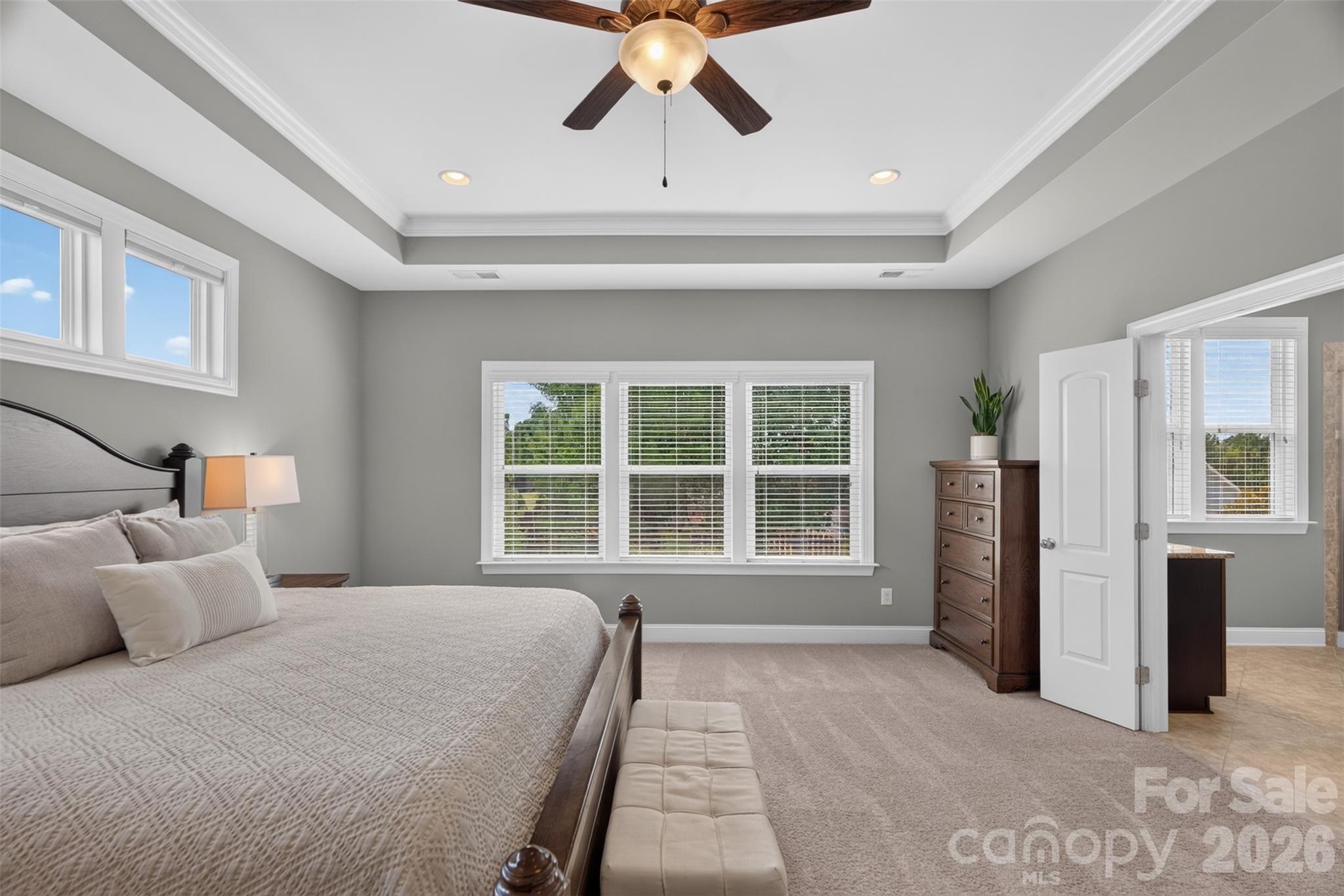 1001 Dunwoody Drive Property Photo 24