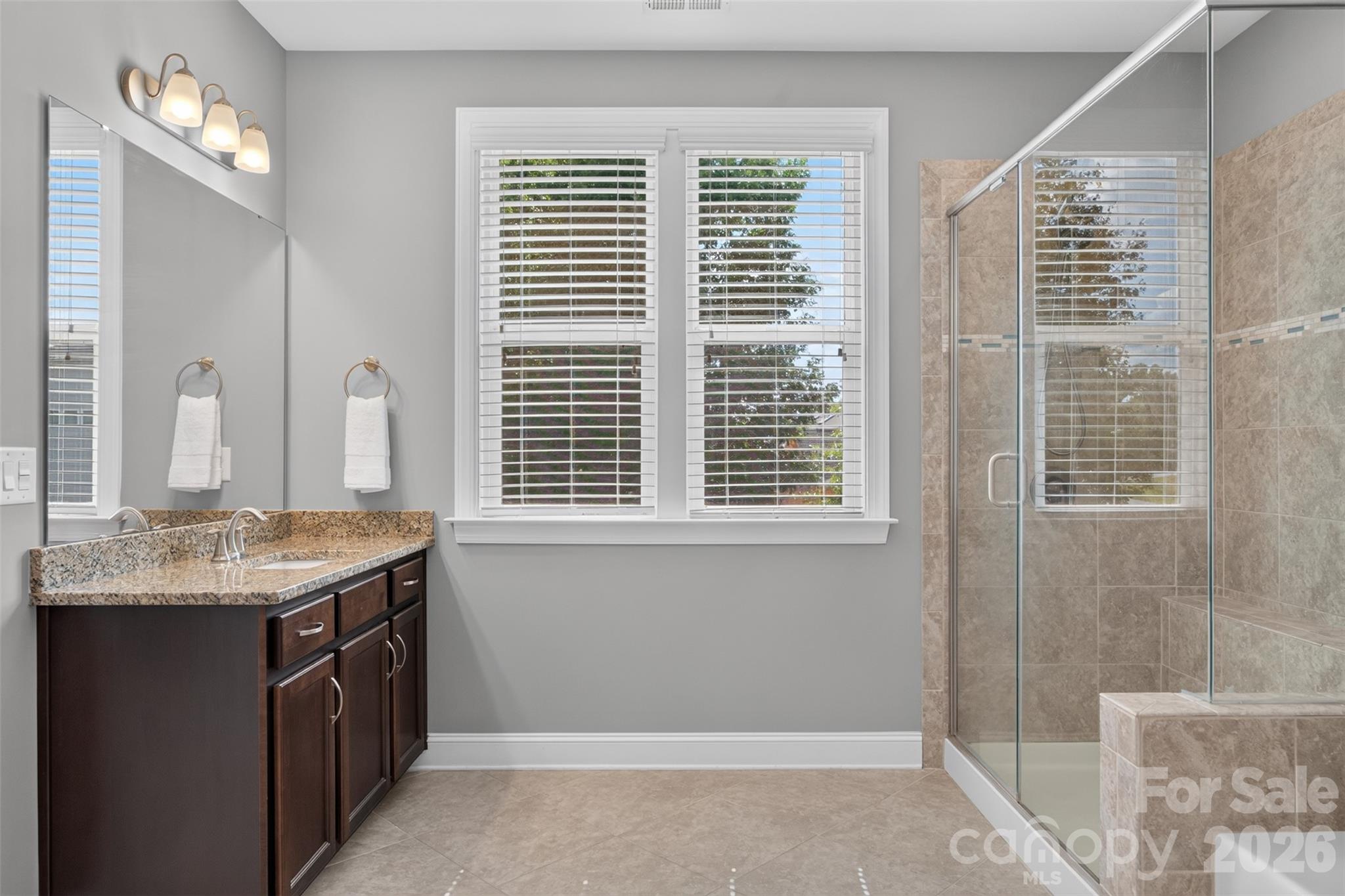 1001 Dunwoody Drive Property Photo 28