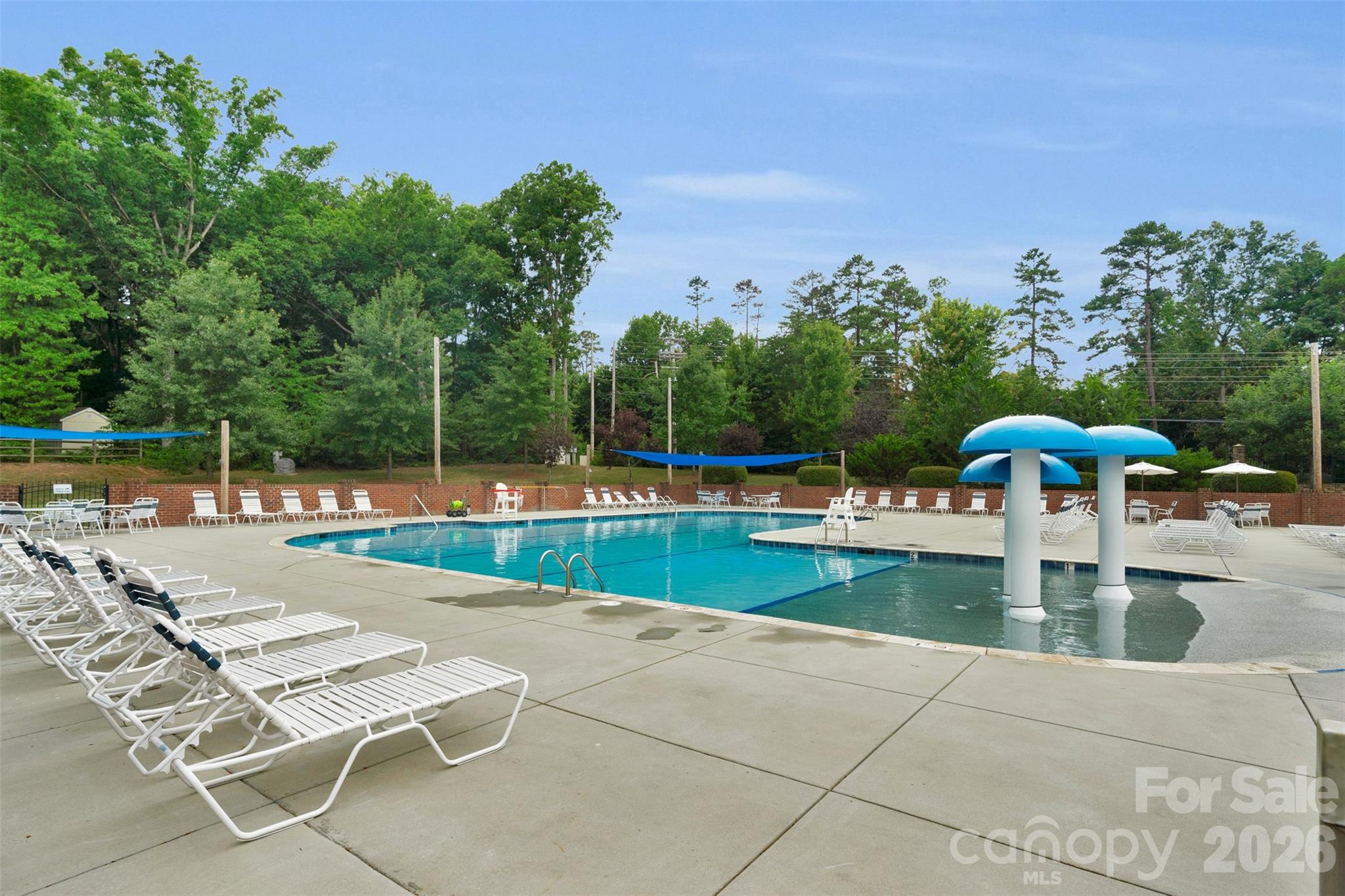1001 Dunwoody Drive Property Photo 47