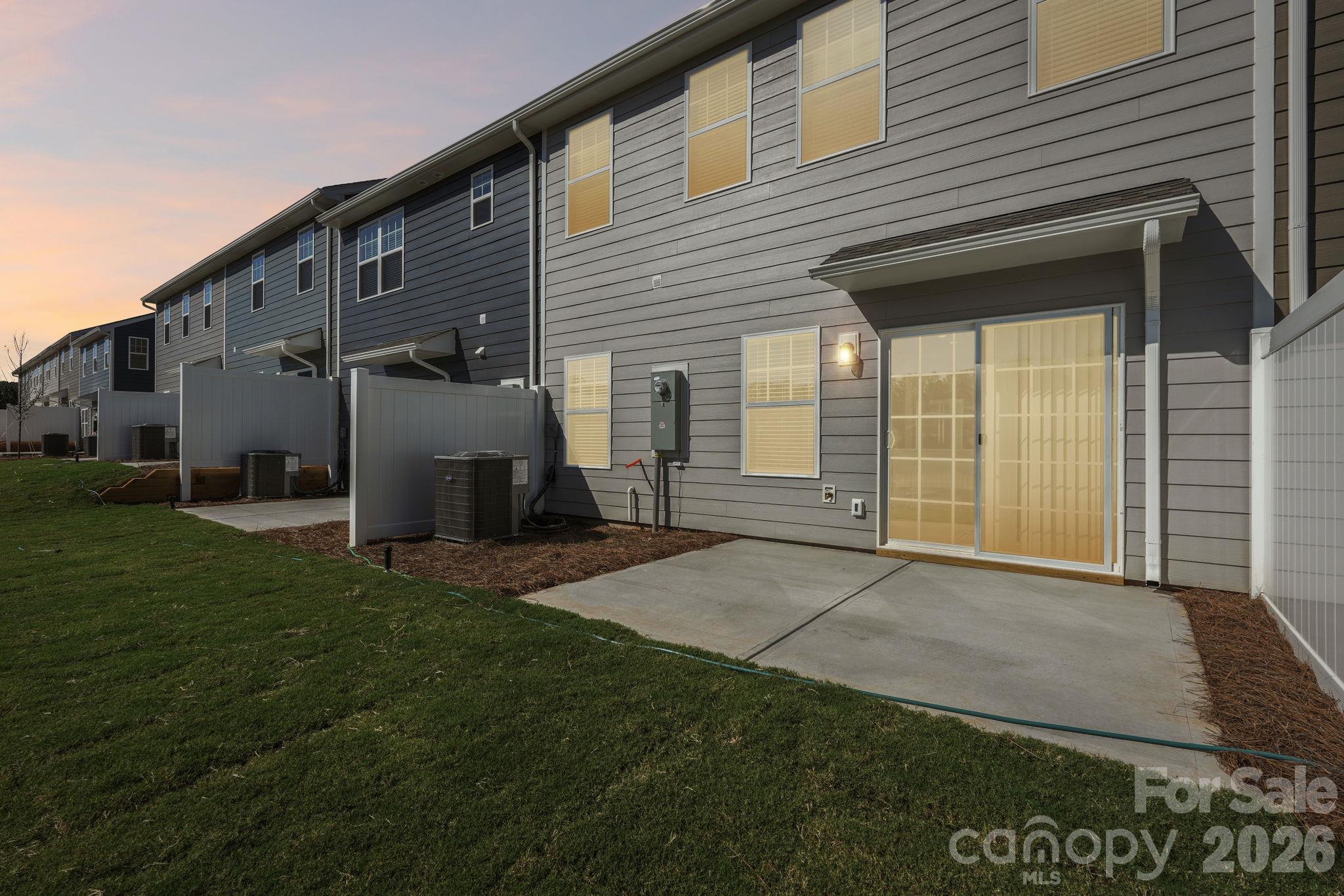 5118 Tommy Lane 802 Property Photo 13
