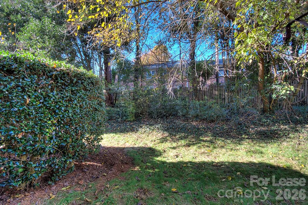 951 Hollywood Street K Property Photo 12