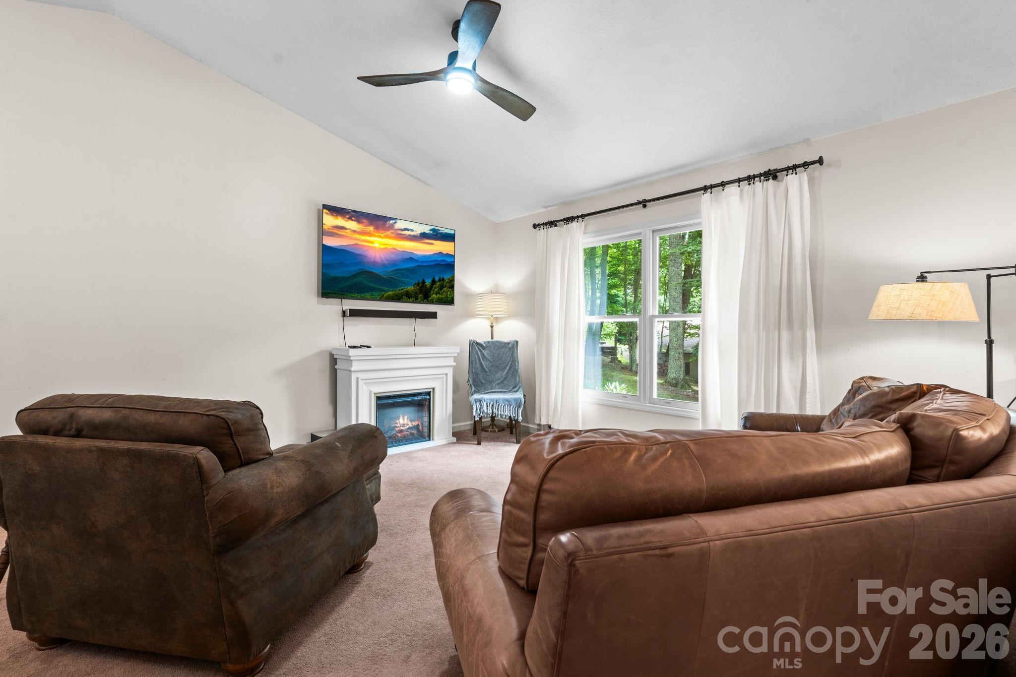 100 Summersweet Drive Property Photo 2