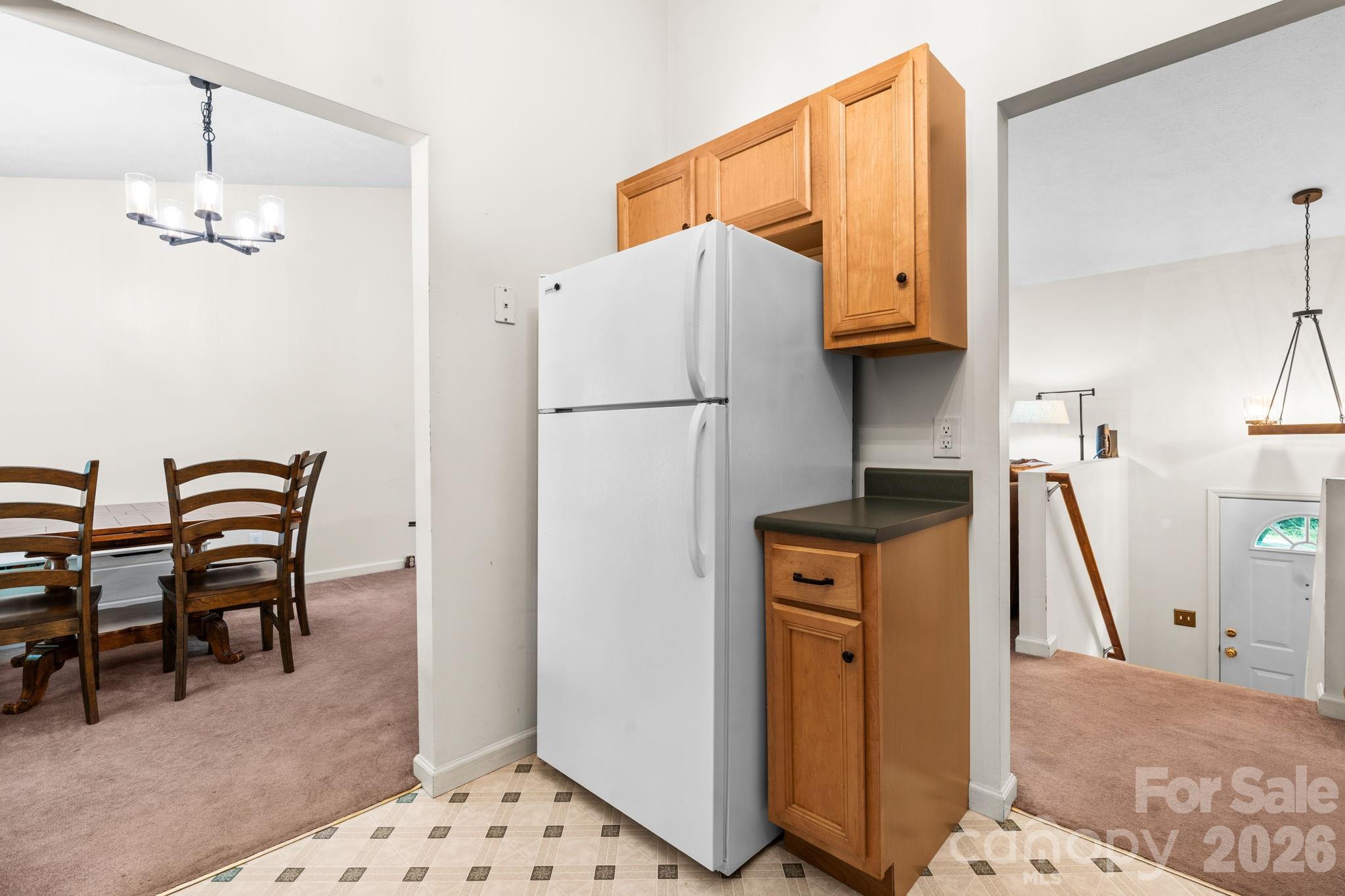 100 Summersweet Drive Property Photo 10