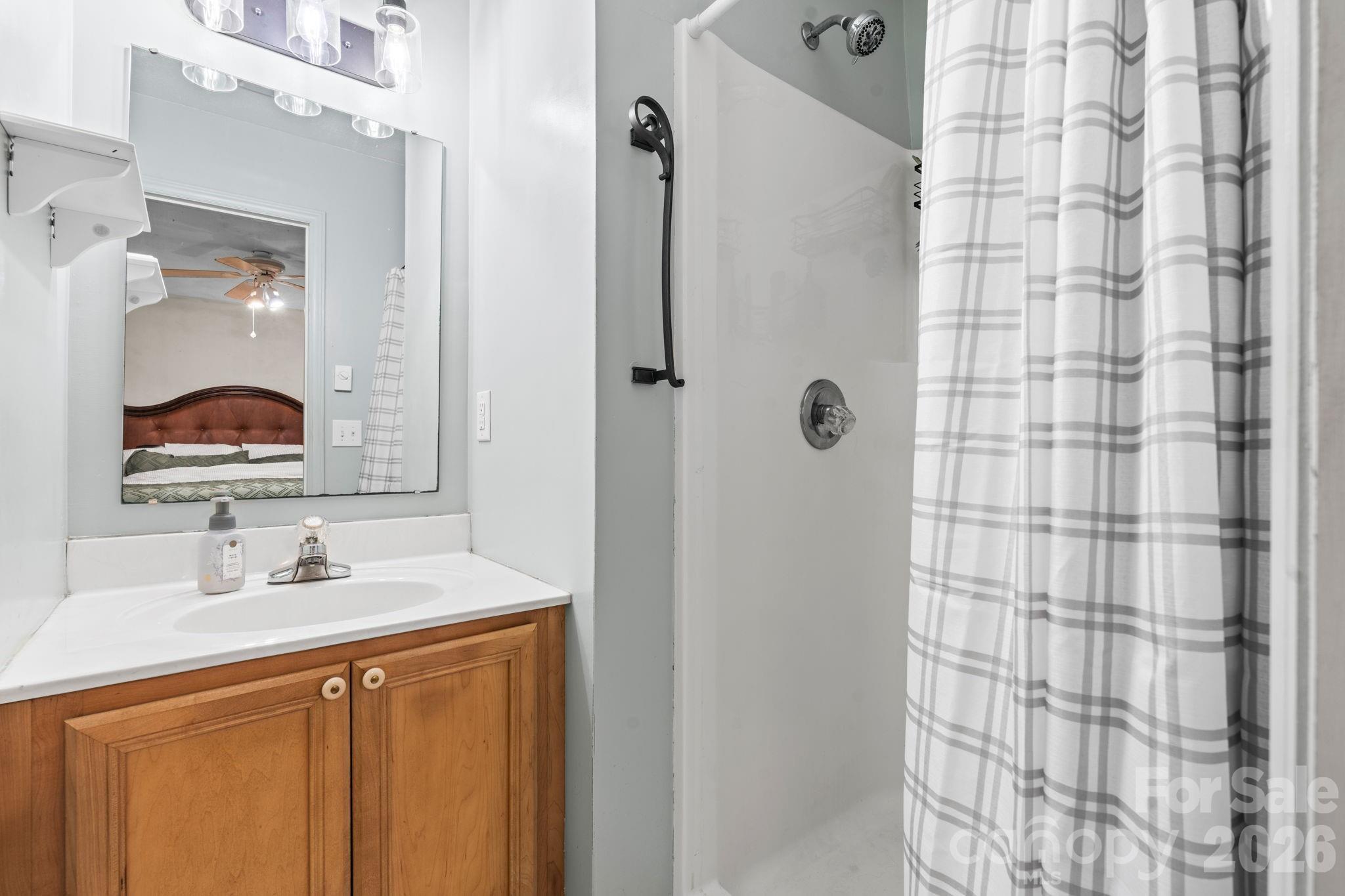 100 Summersweet Drive Property Photo 18