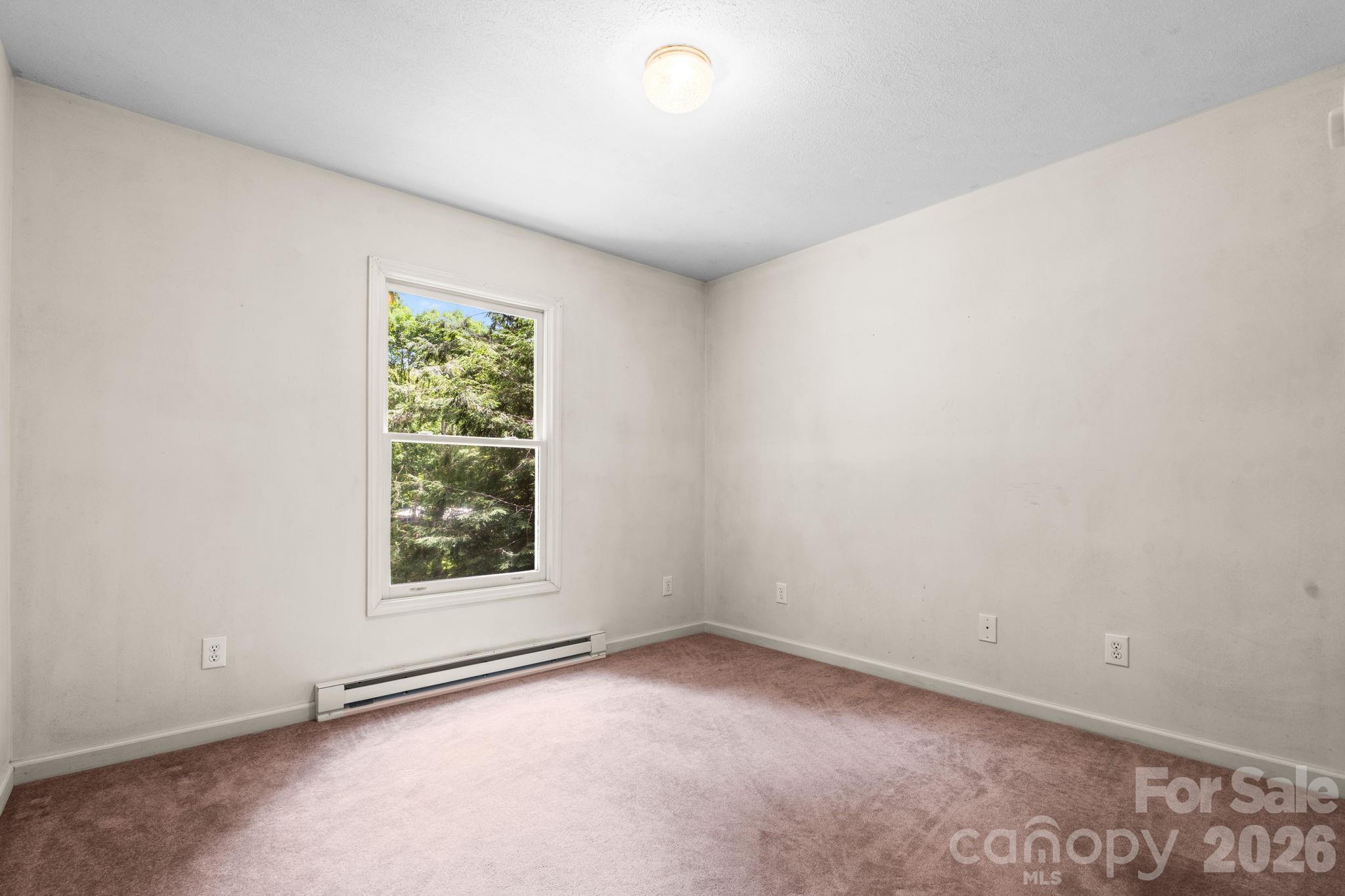 100 Summersweet Drive Property Photo 19