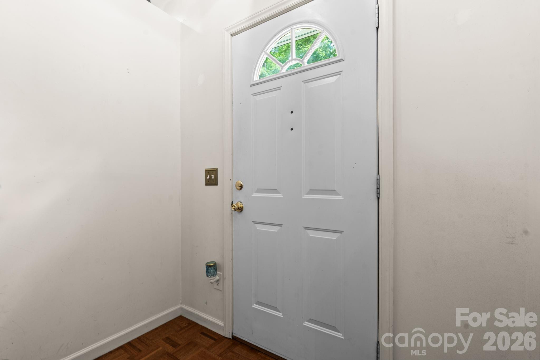100 Summersweet Drive Property Photo 21