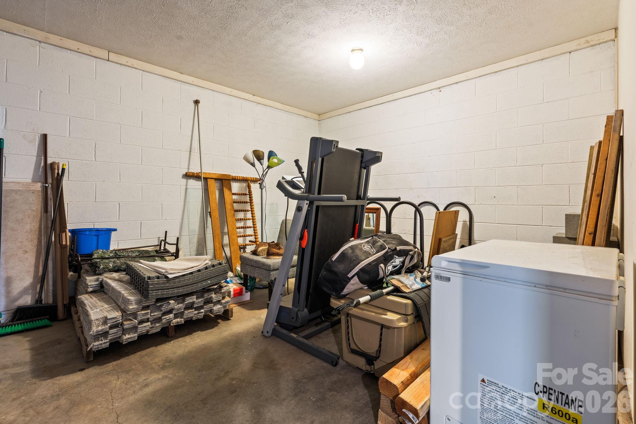100 Summersweet Drive Property Photo 25