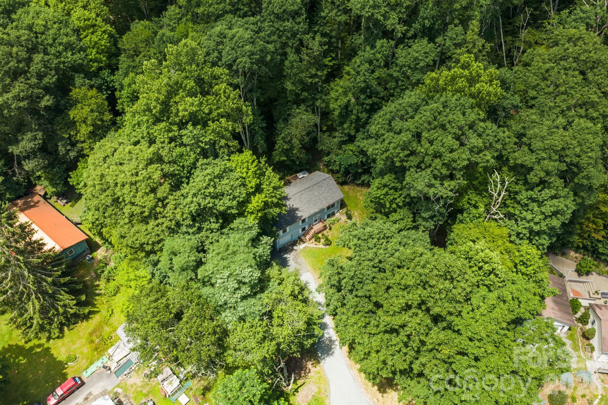 100 Summersweet Drive Property Photo 34