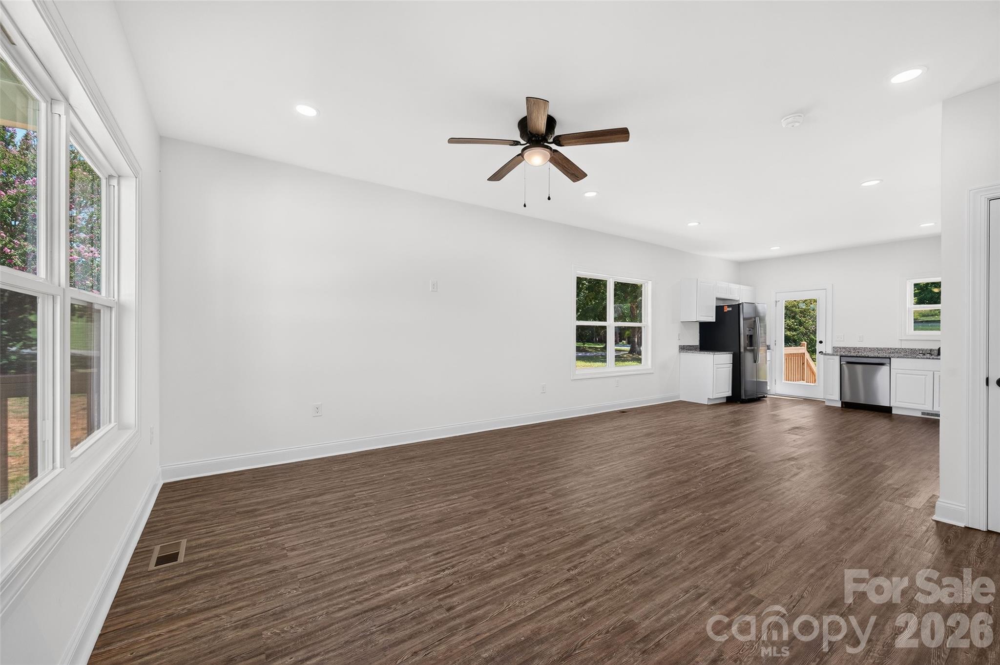 4000 Herman Sipe Road Property Photo 8