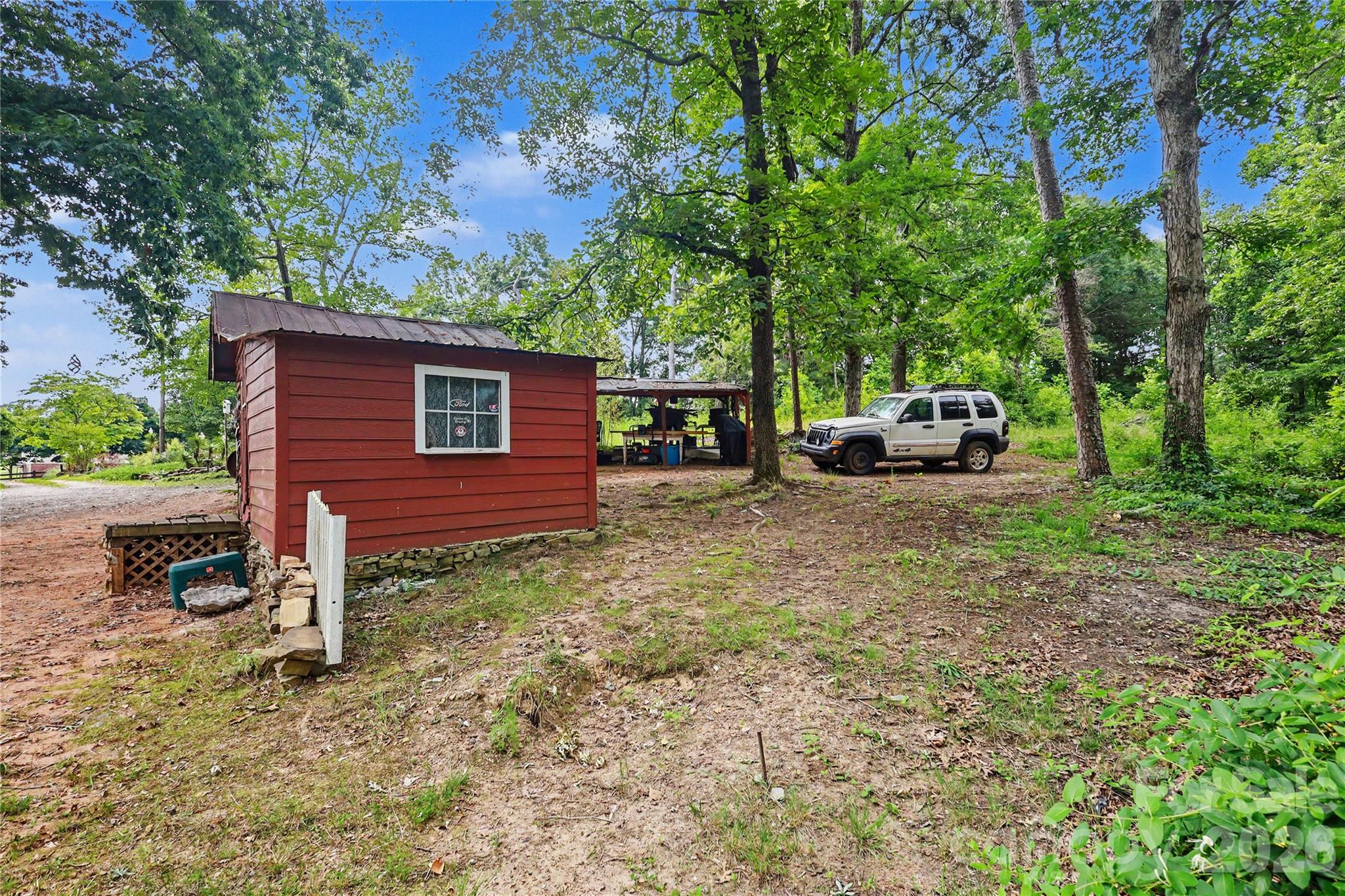 732 Woods Chapel Road Property Photo 17