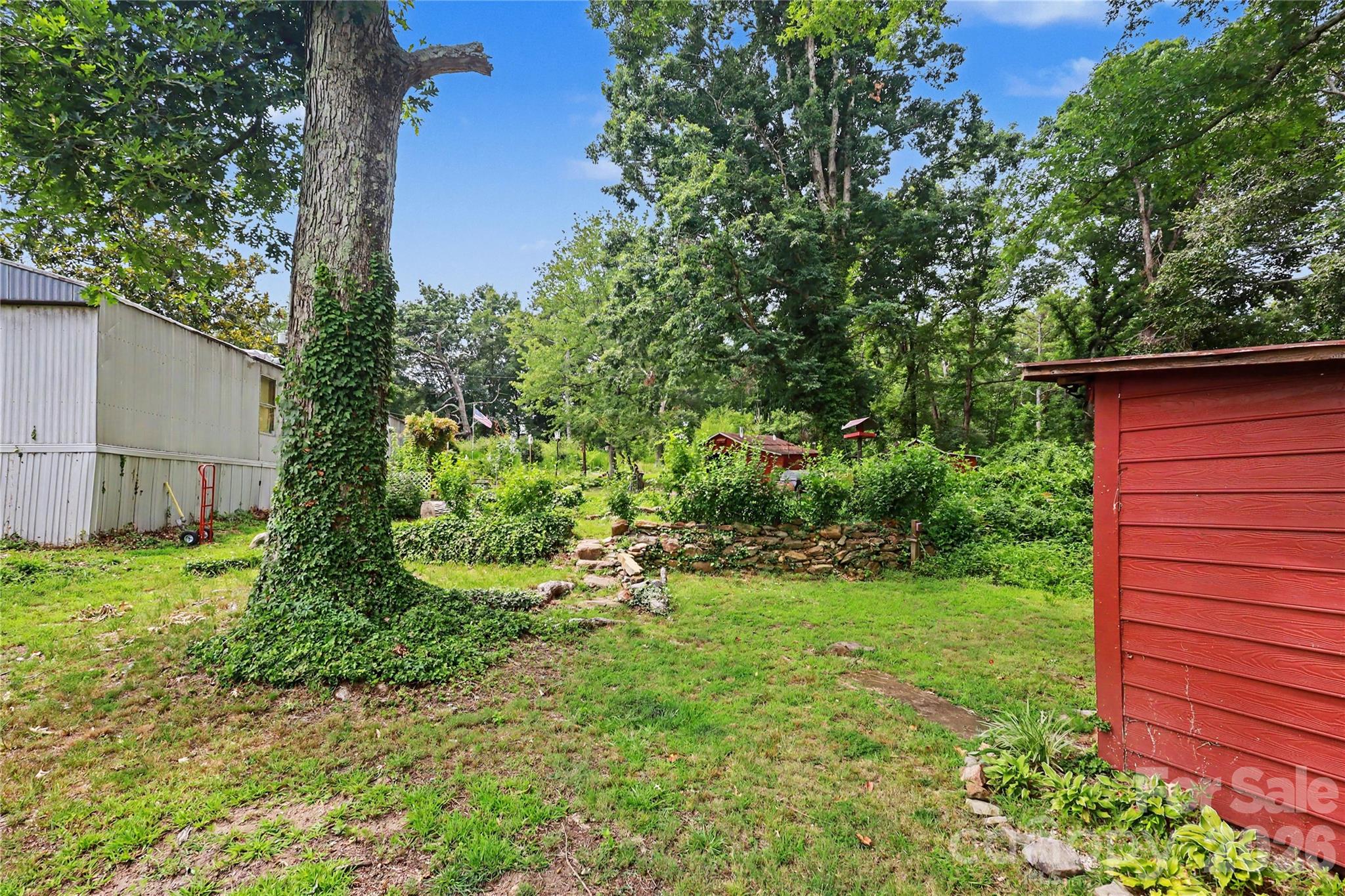 732 Woods Chapel Road Property Photo 18