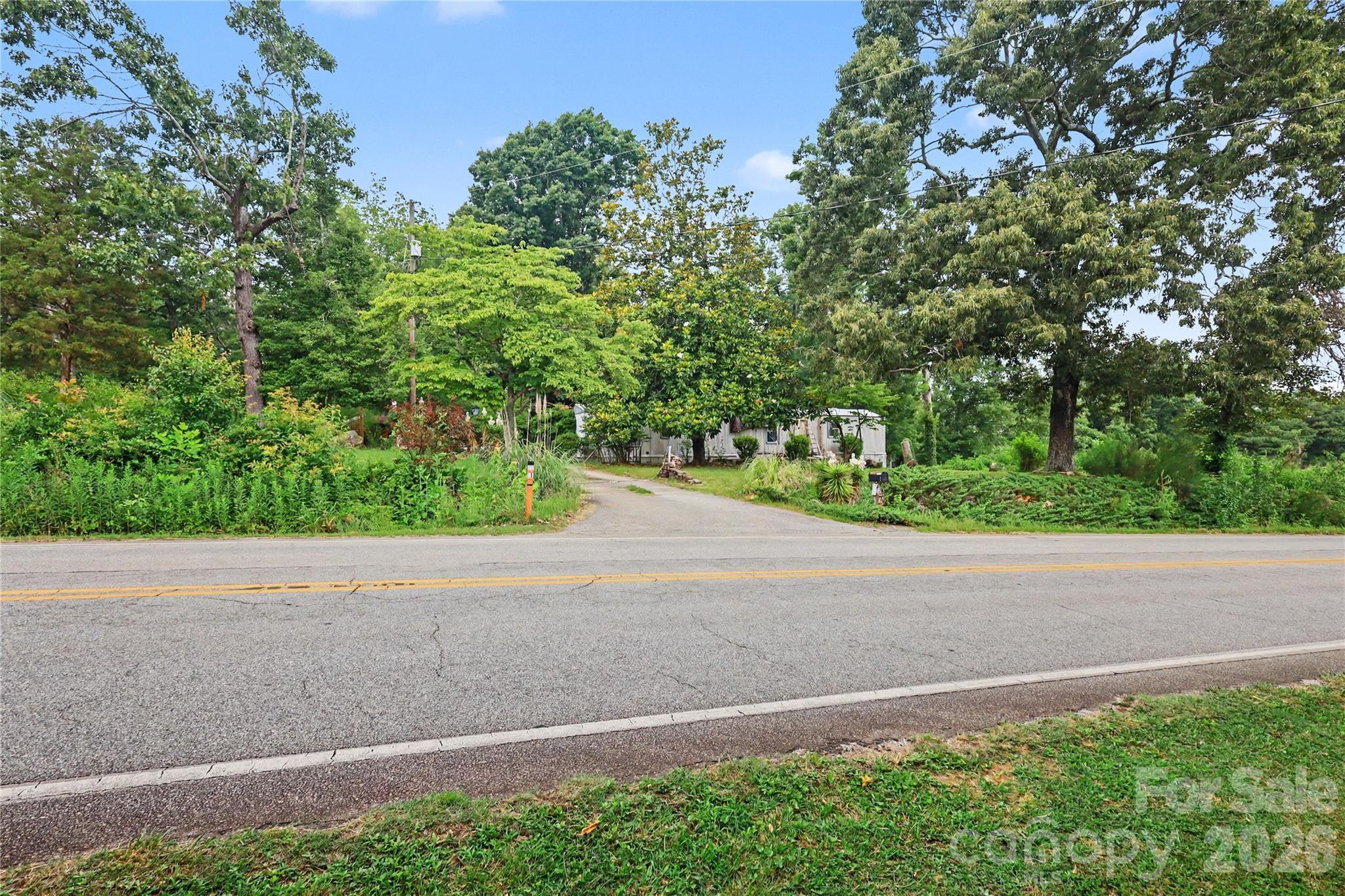 732 Woods Chapel Road Property Photo 24