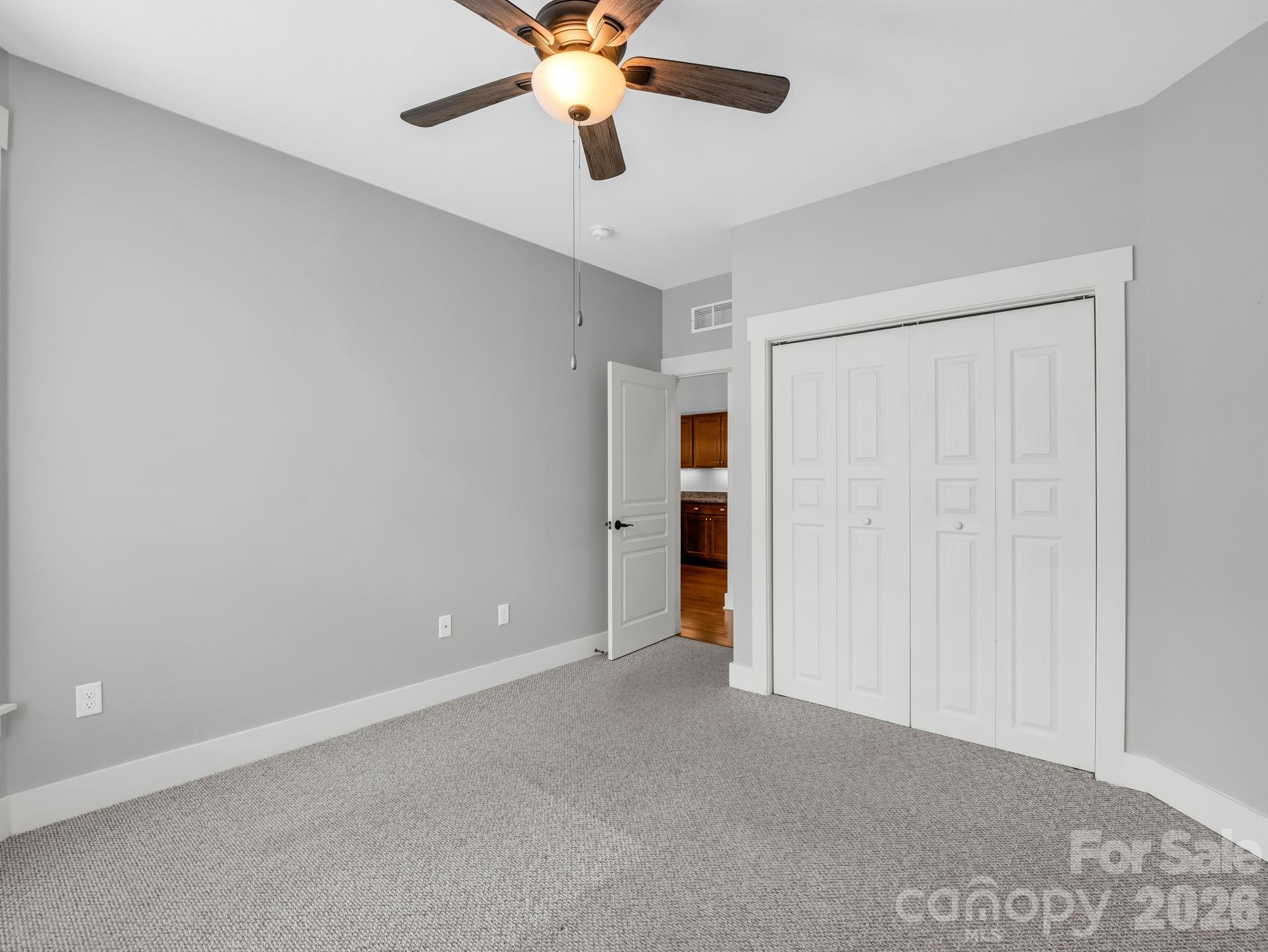 595 Summerfield Place Property Photo 18