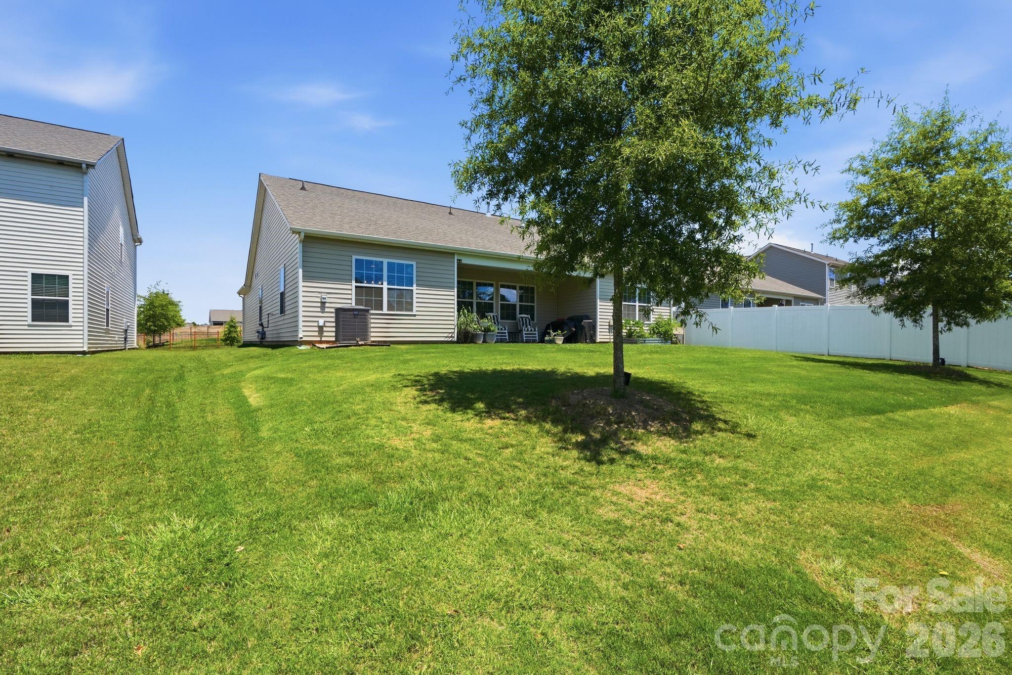 7735 Stonehouse Drive Property Photo 23