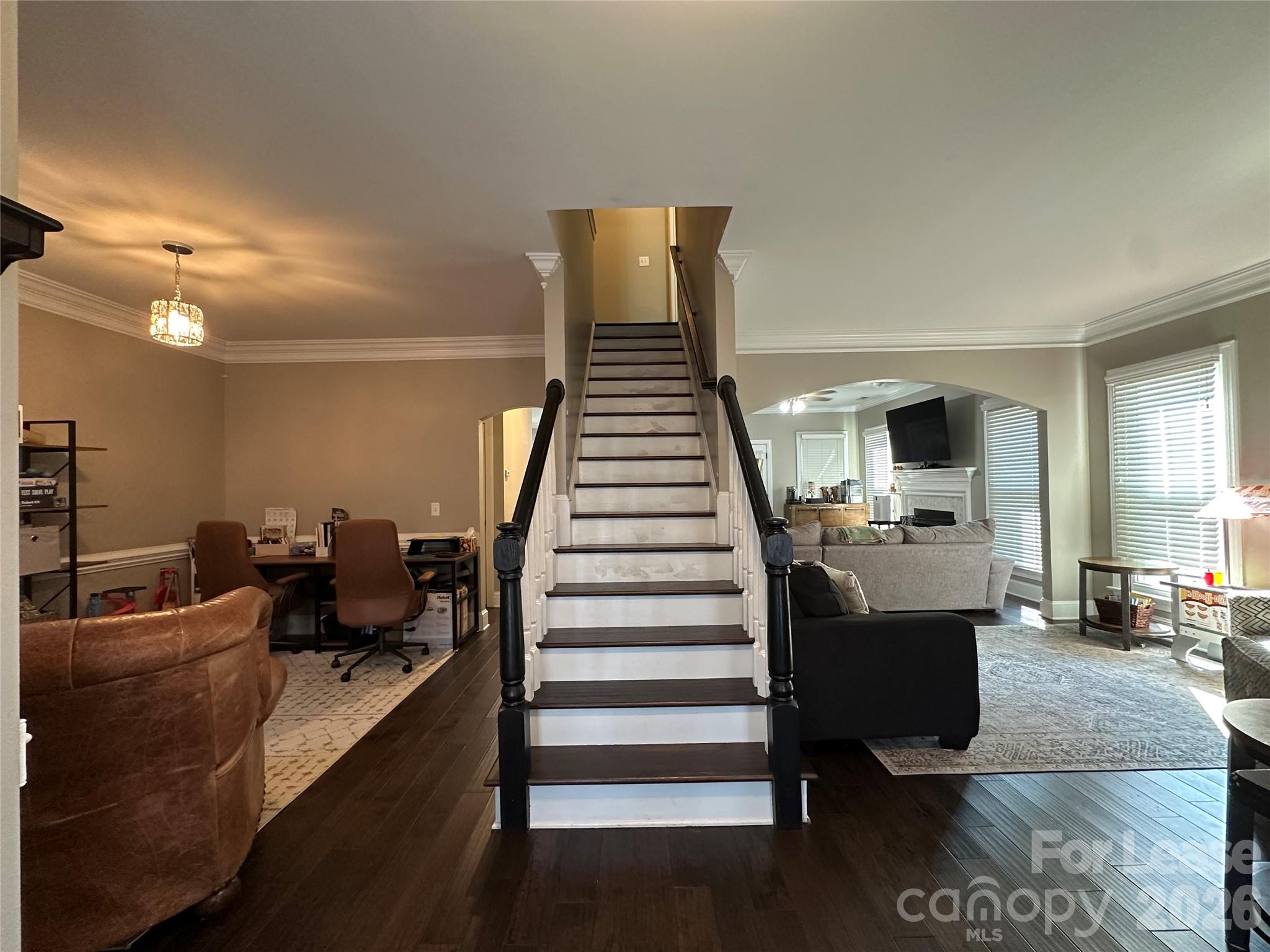 819 Stargard Court Property Photo 3