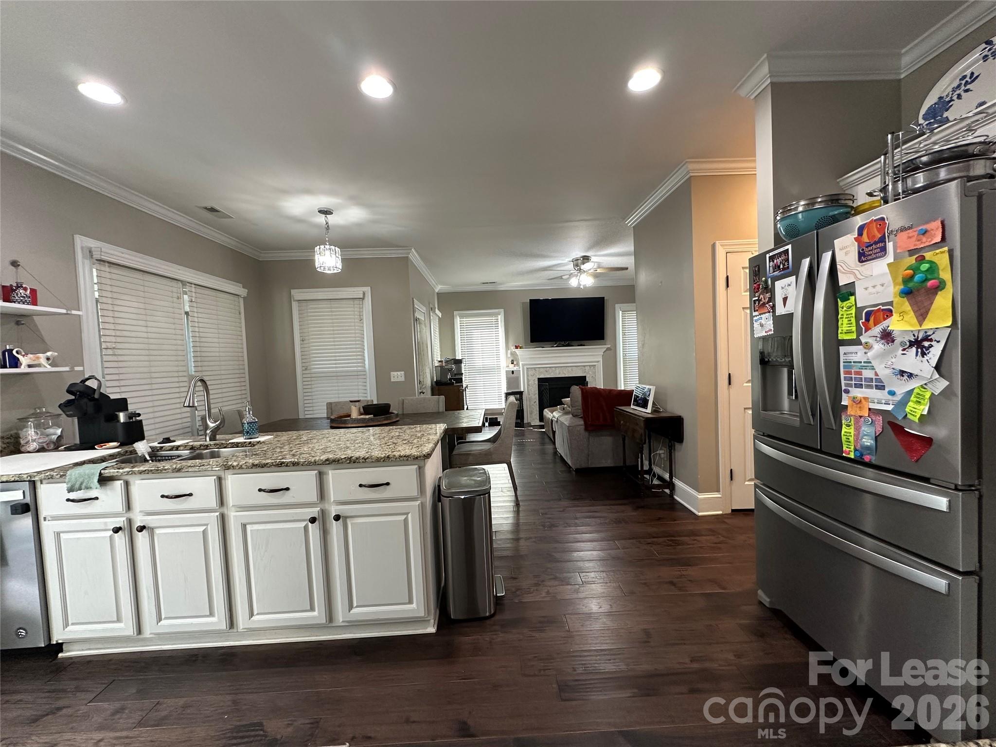 819 Stargard Court Property Photo 10