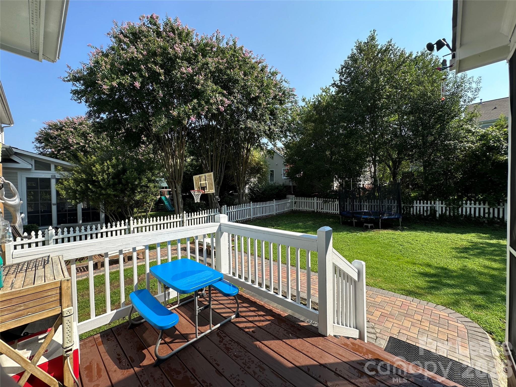 819 Stargard Court Property Photo 41