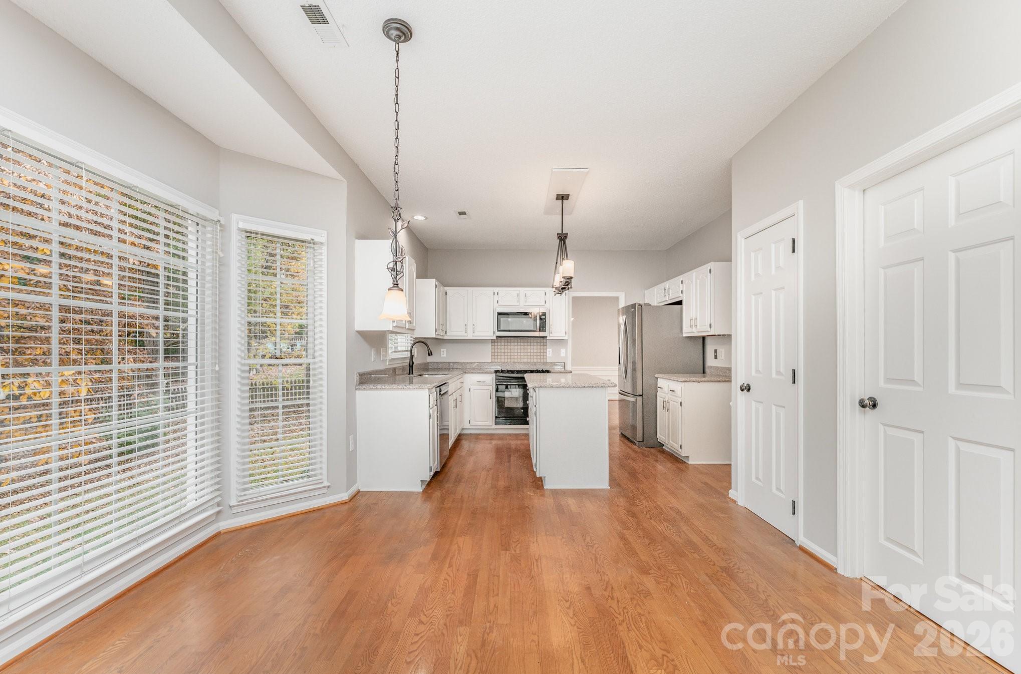 5923 Swanston Drive Property Photo 10