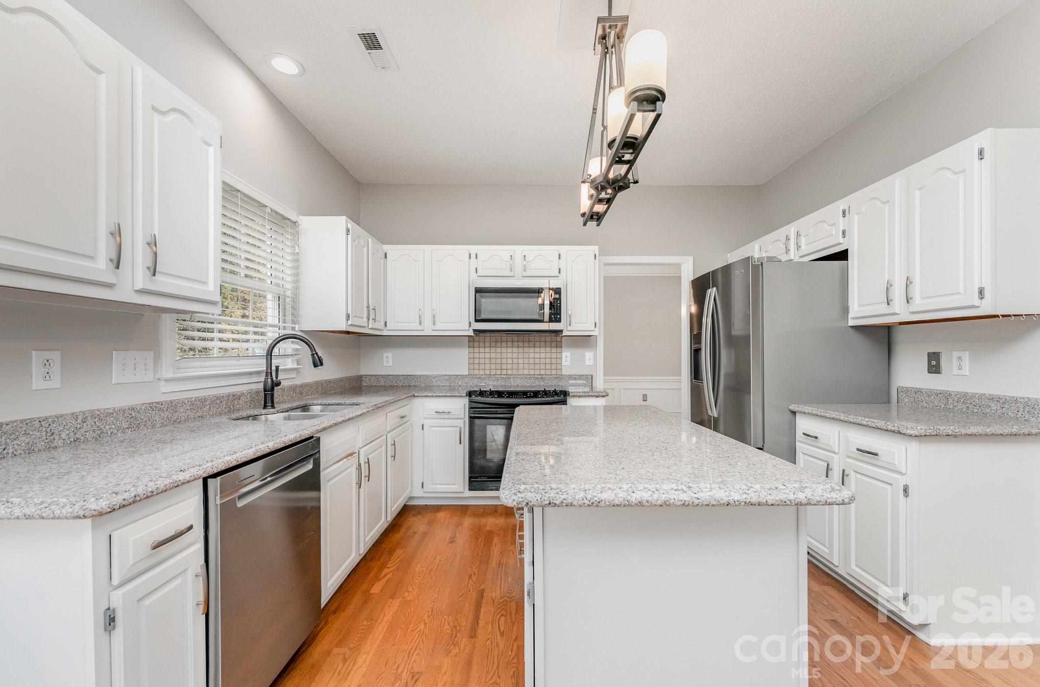 5923 Swanston Drive Property Photo 13