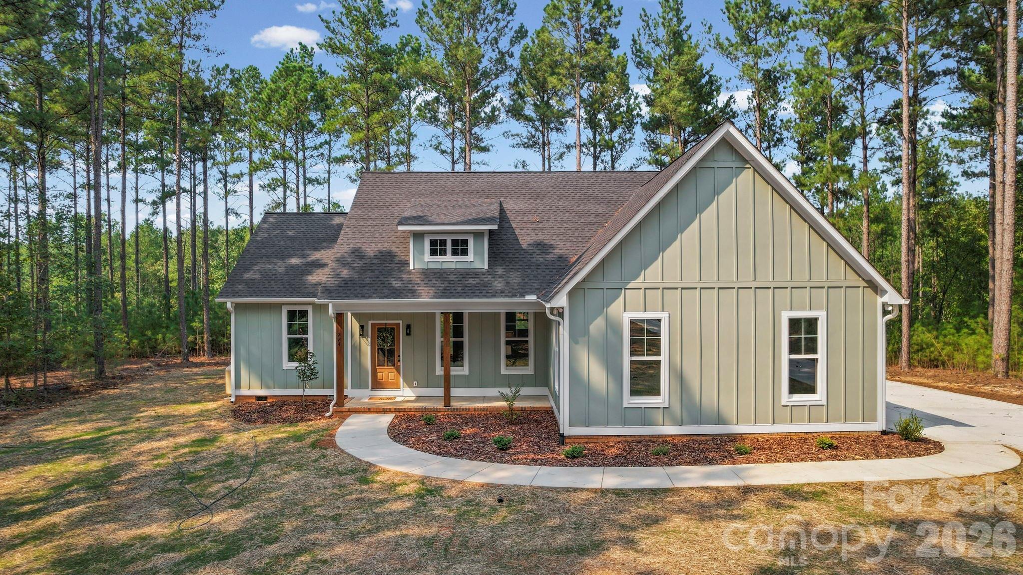 224 Plantation Way Property Photo 3