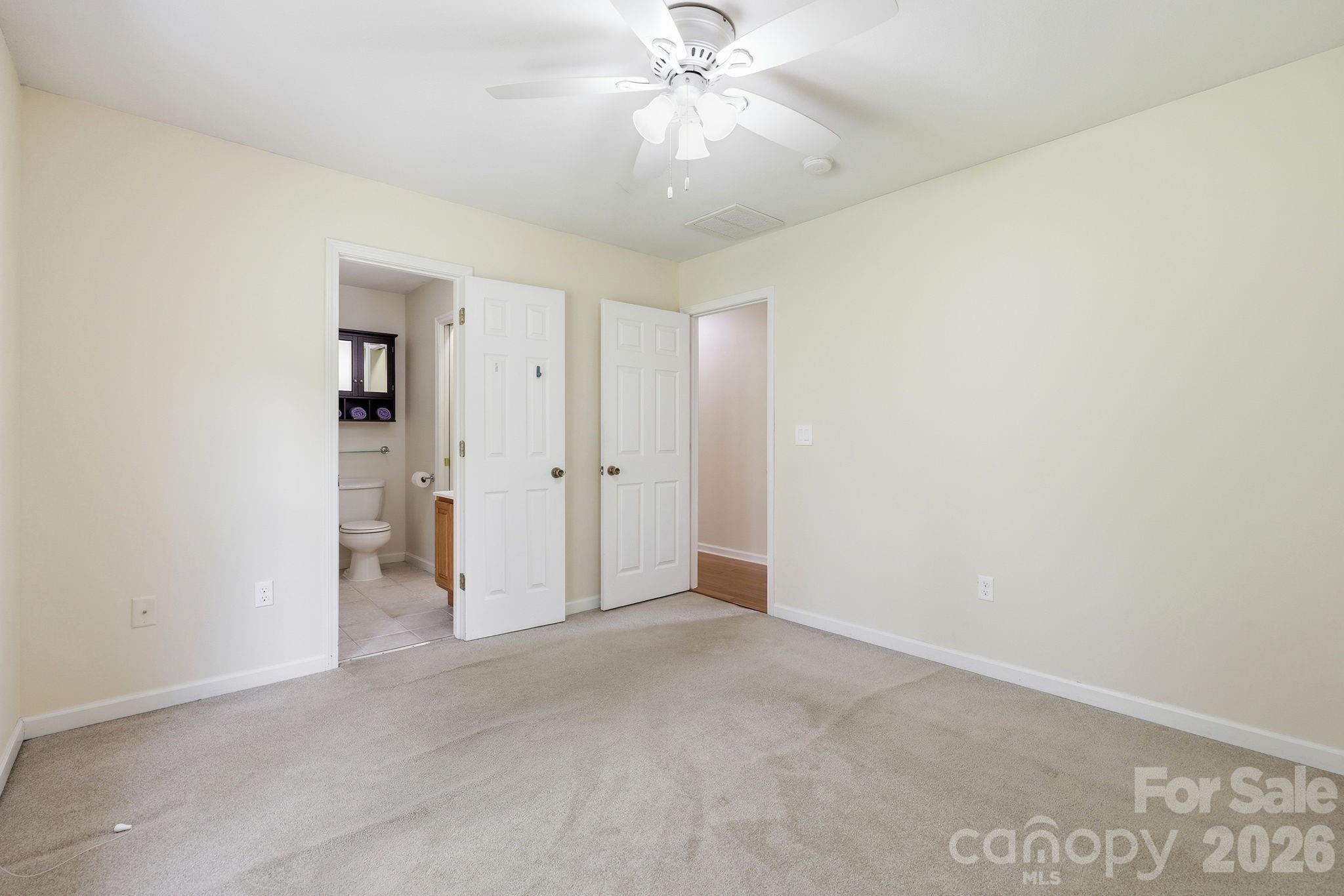 320 Meadowbrook Drive Property Photo 17