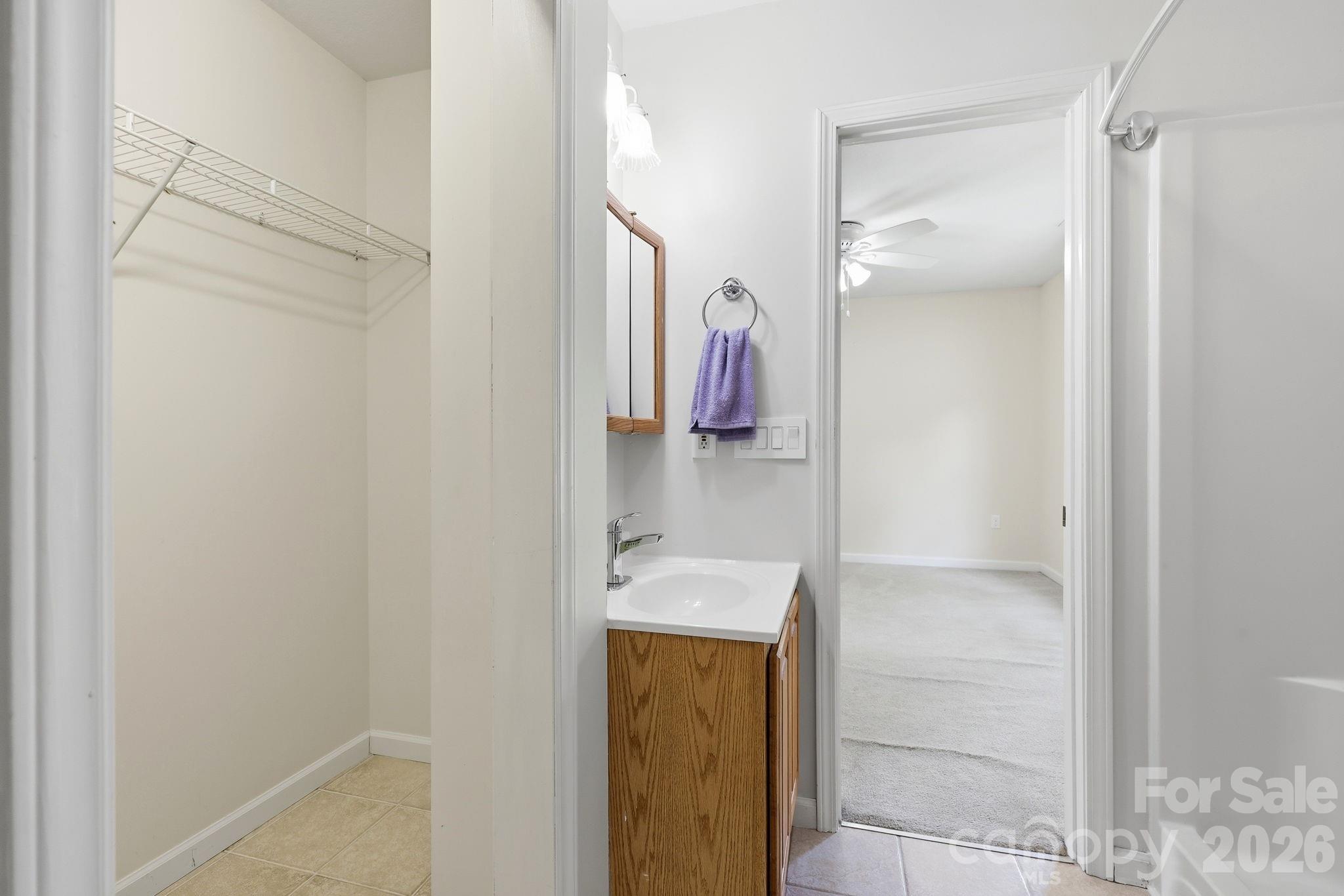 320 Meadowbrook Drive Property Photo 20