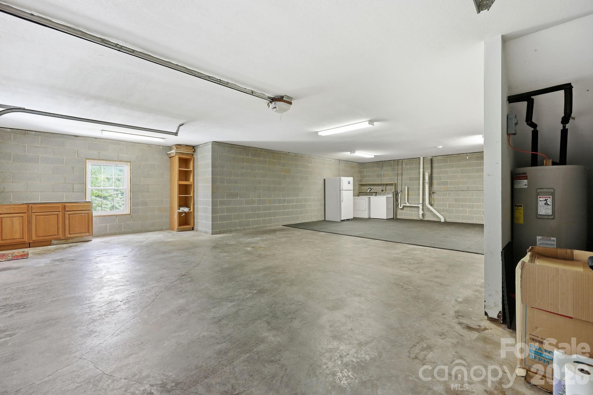 320 Meadowbrook Drive Property Photo 23