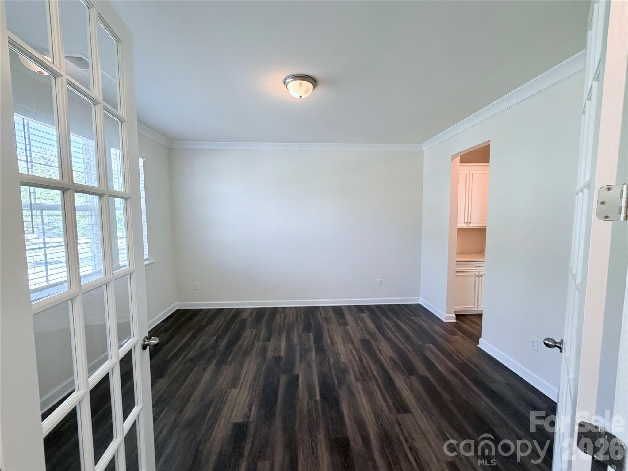 5070 Watersail Way Property Photo 15