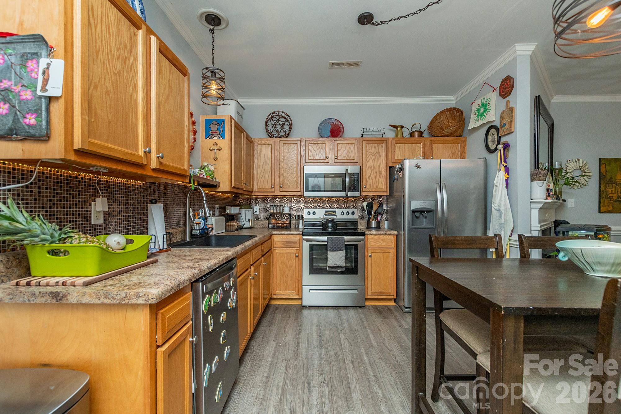 205 Chickadee Drive Property Photo 11