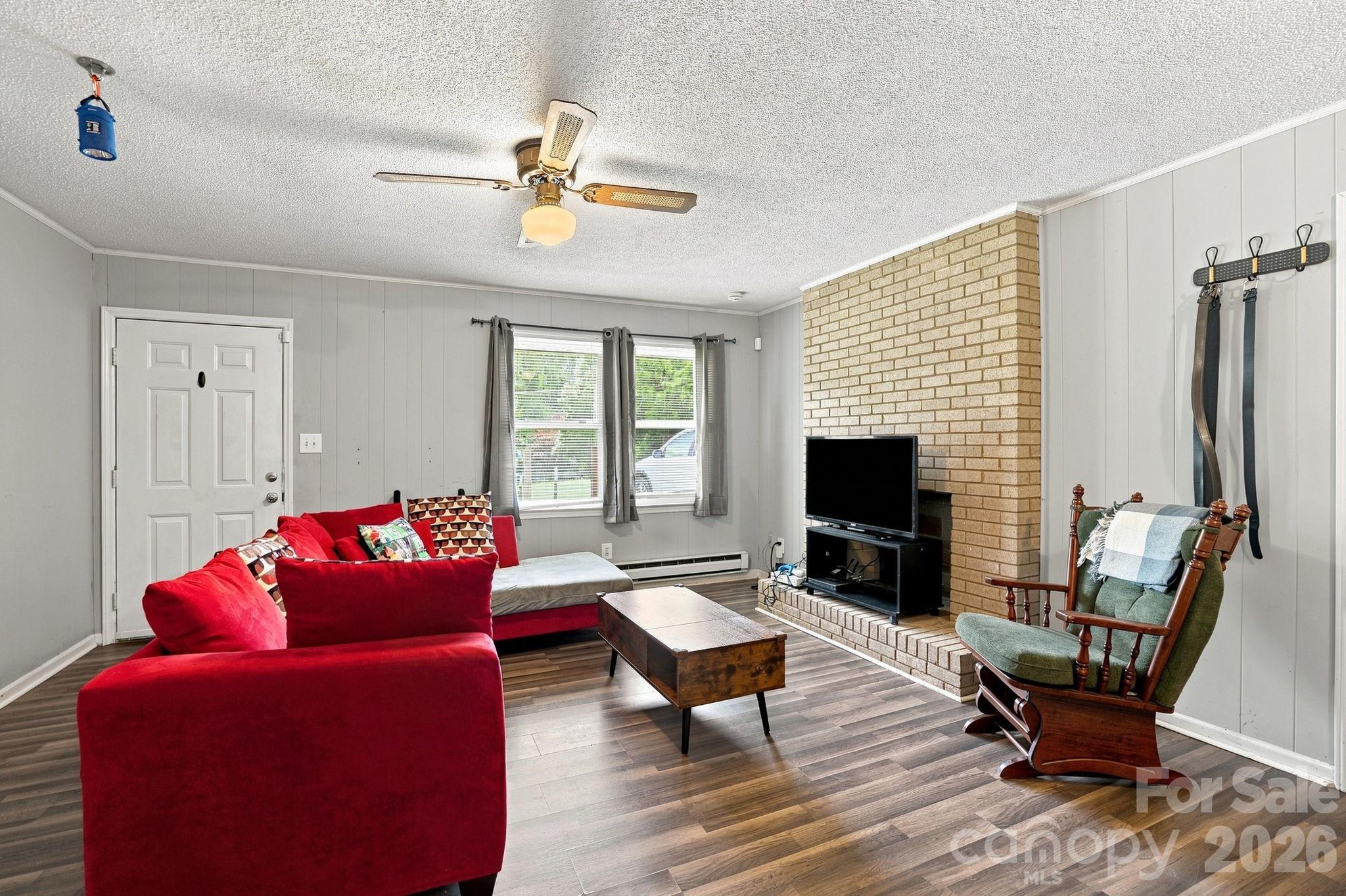 4204 Homeplace Drive Property Photo 3