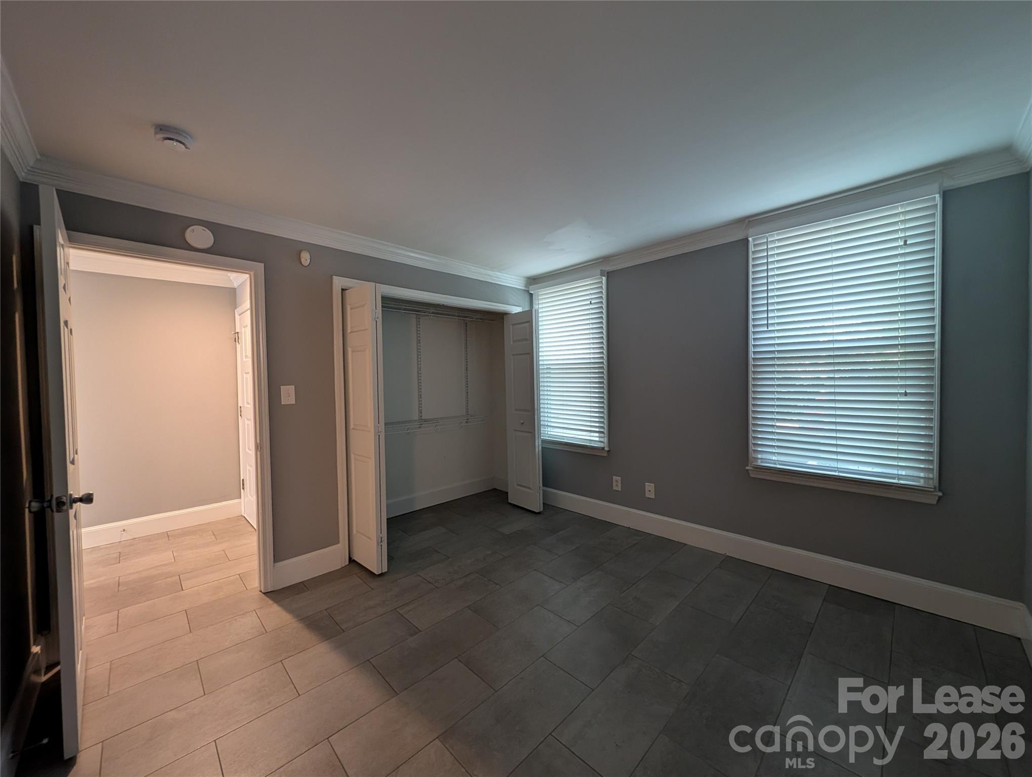 306 S Cedar Street 6 Property Photo 11