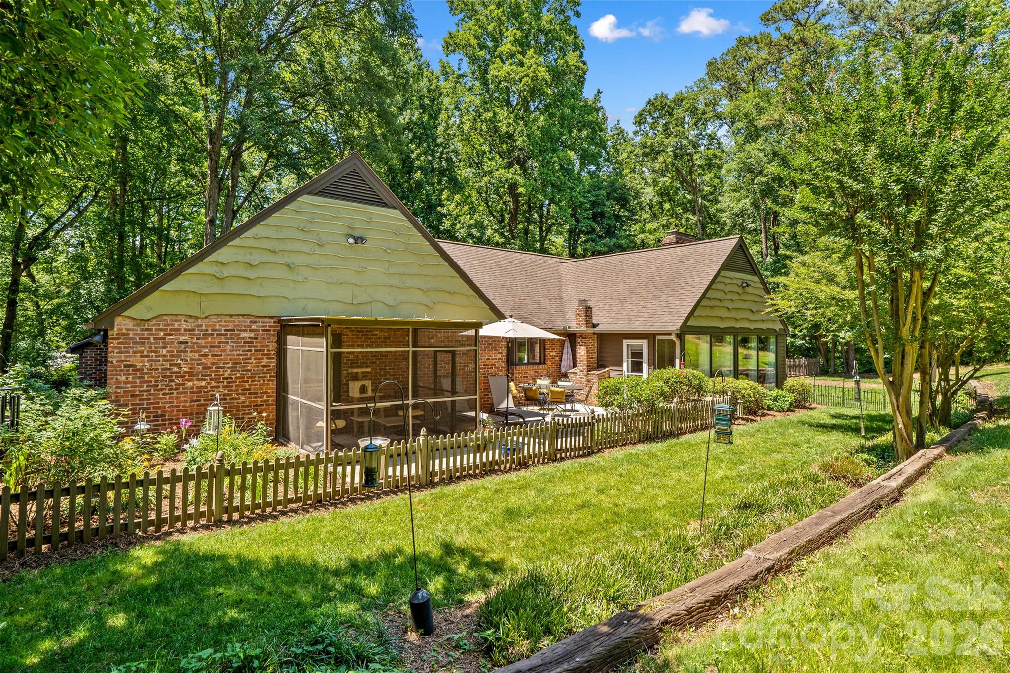 203 Wickersham Drive Property Photo 3