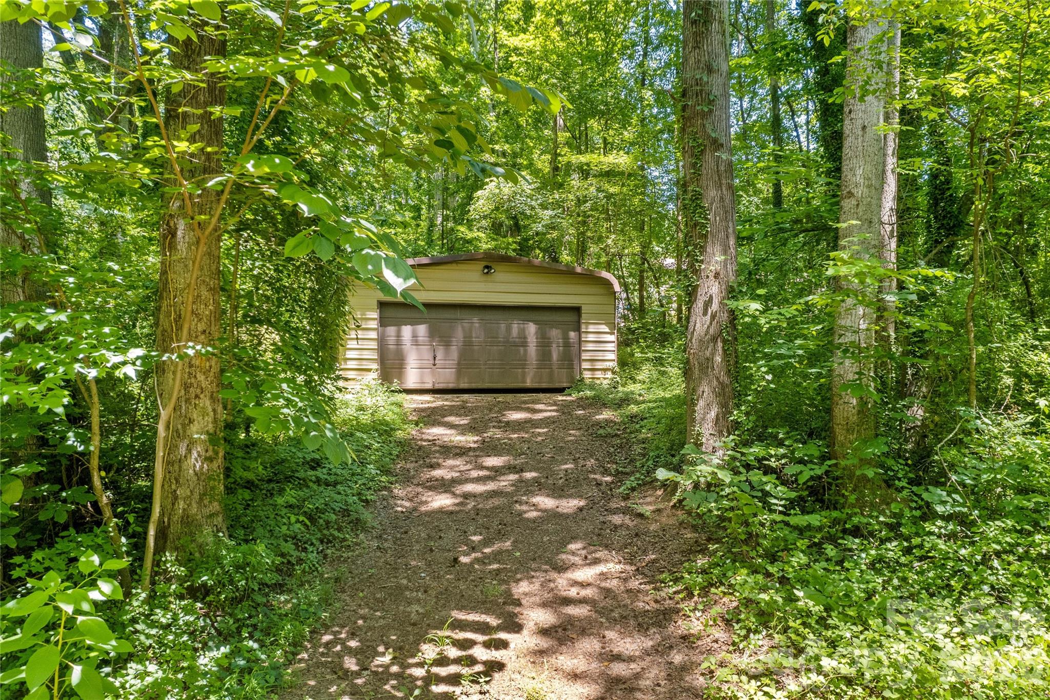 203 Wickersham Drive Property Photo 13