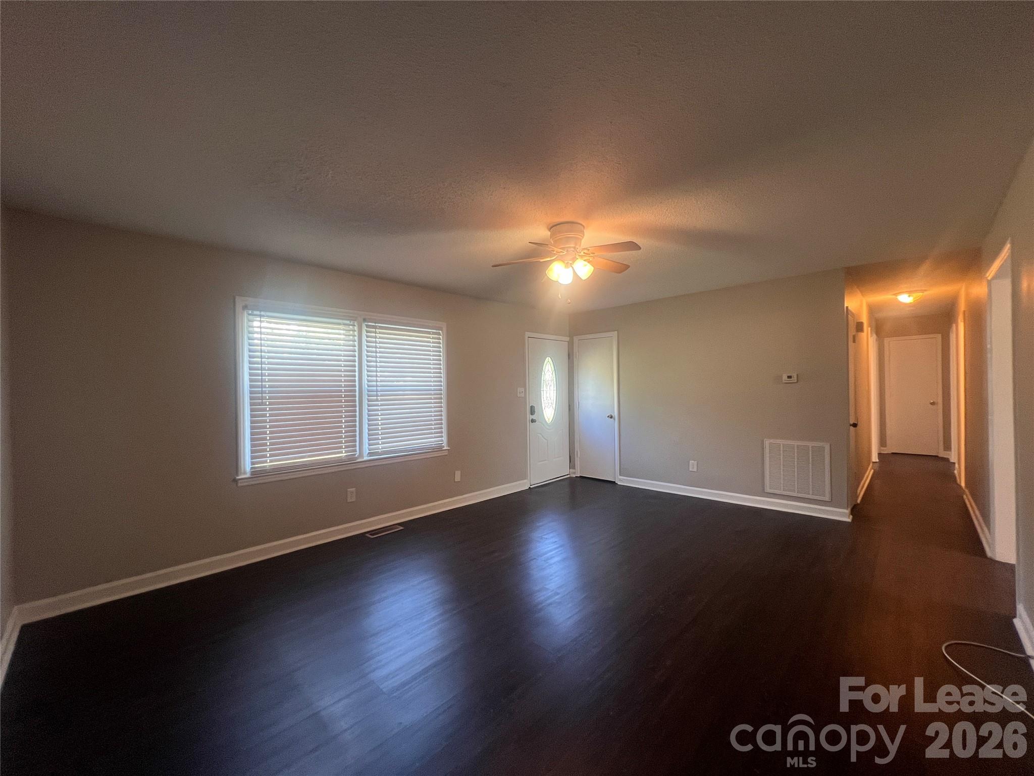 3605 Somerset Drive Property Photo 4
