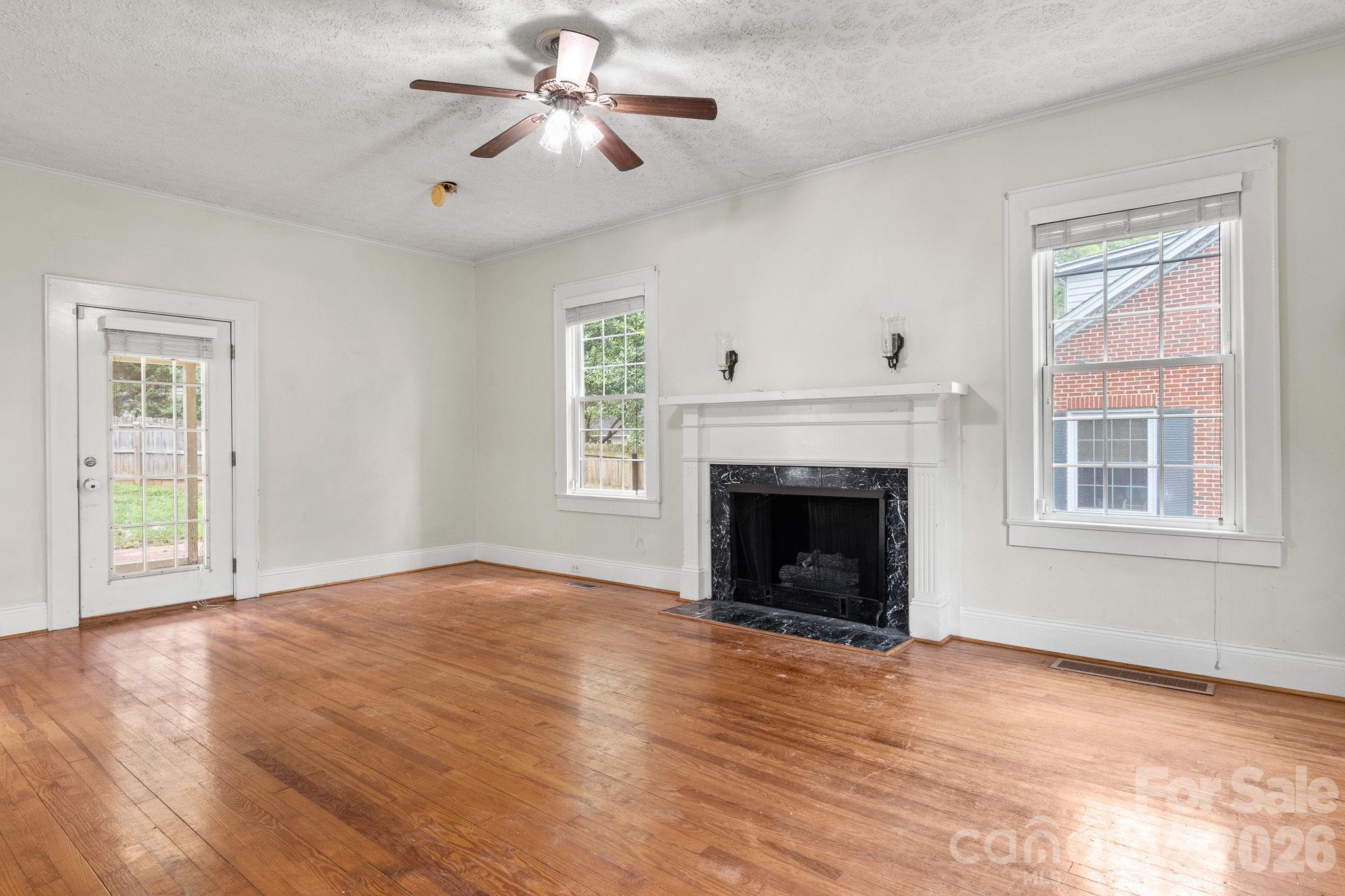 207 Edgemont Drive Property Photo 13