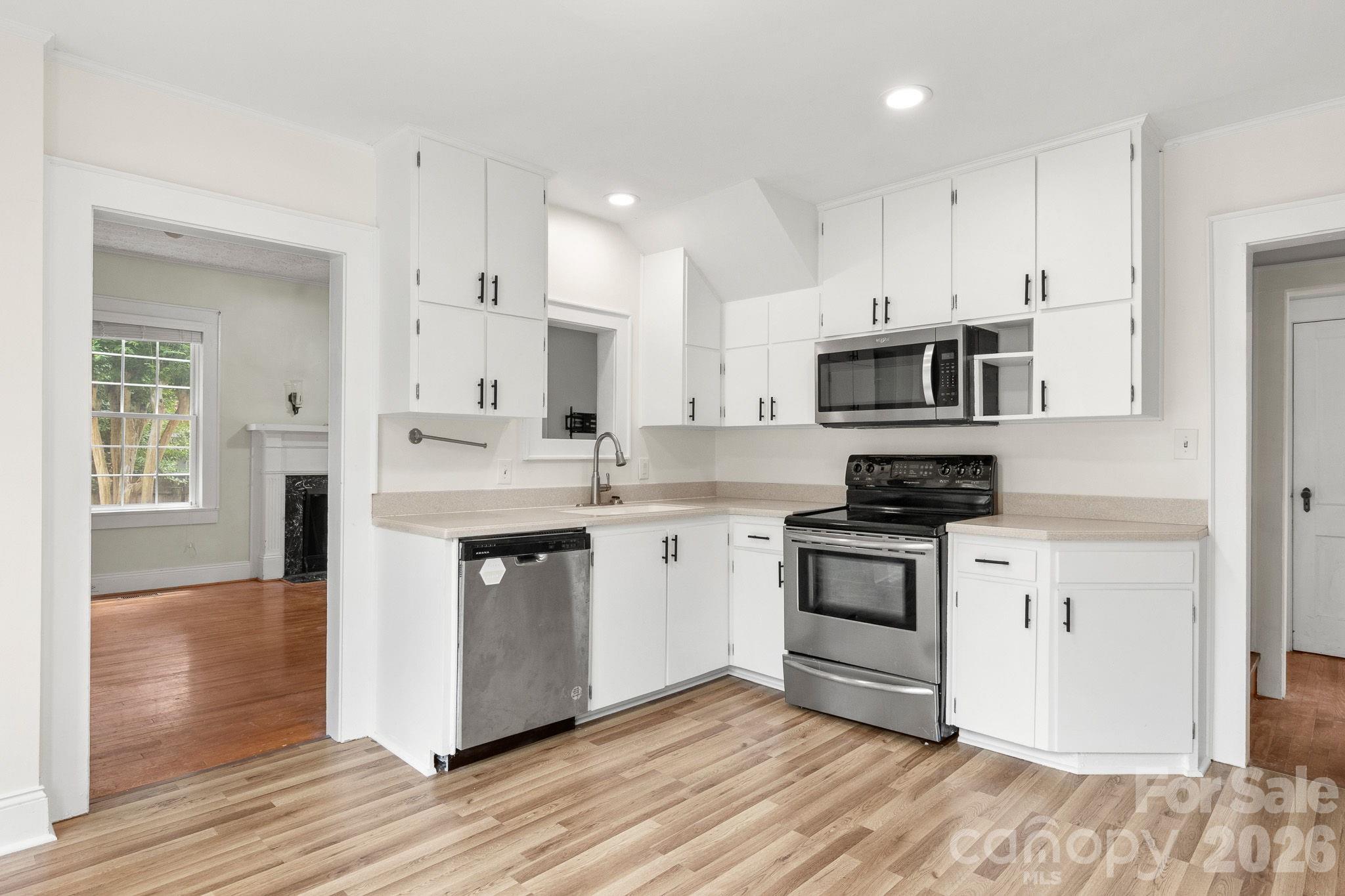 207 Edgemont Drive Property Photo 17