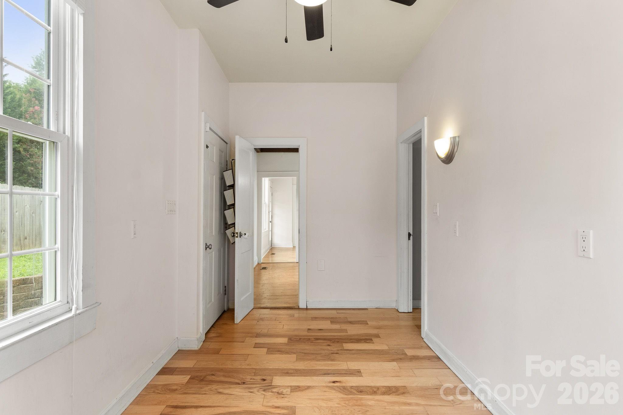 207 Edgemont Drive Property Photo 28