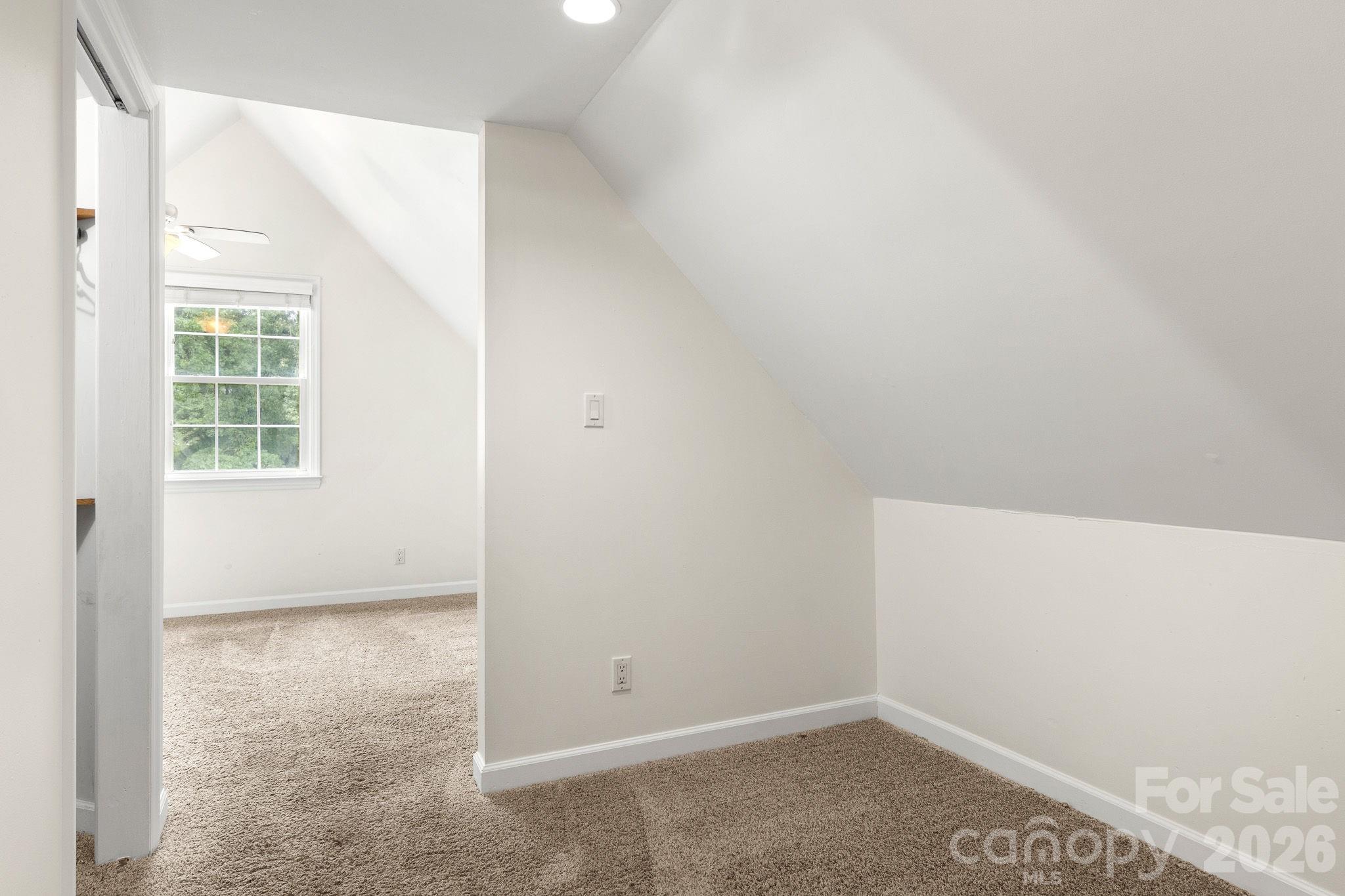 207 Edgemont Drive Property Photo 42